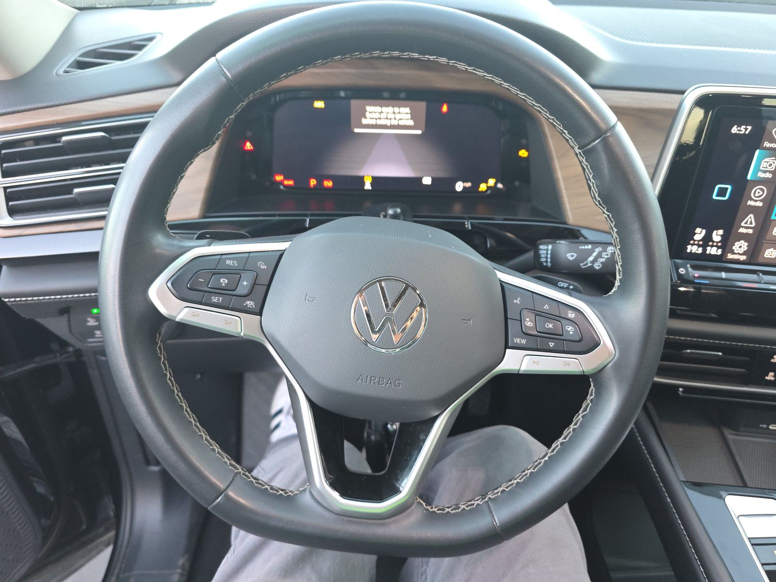 2024 Volkswagen Atlas 2.0T SE AWD