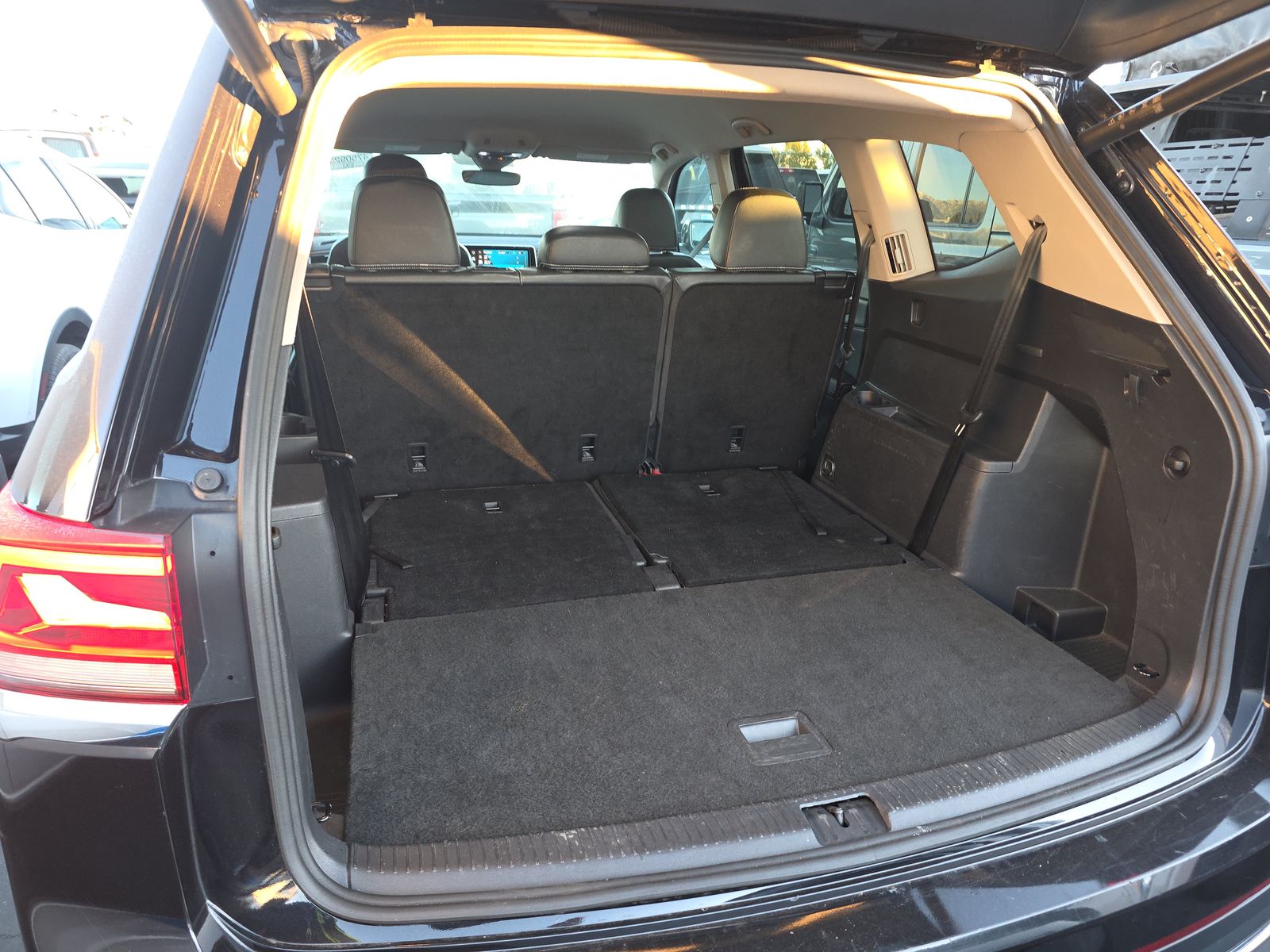 2024 Volkswagen Atlas 2.0T SE AWD