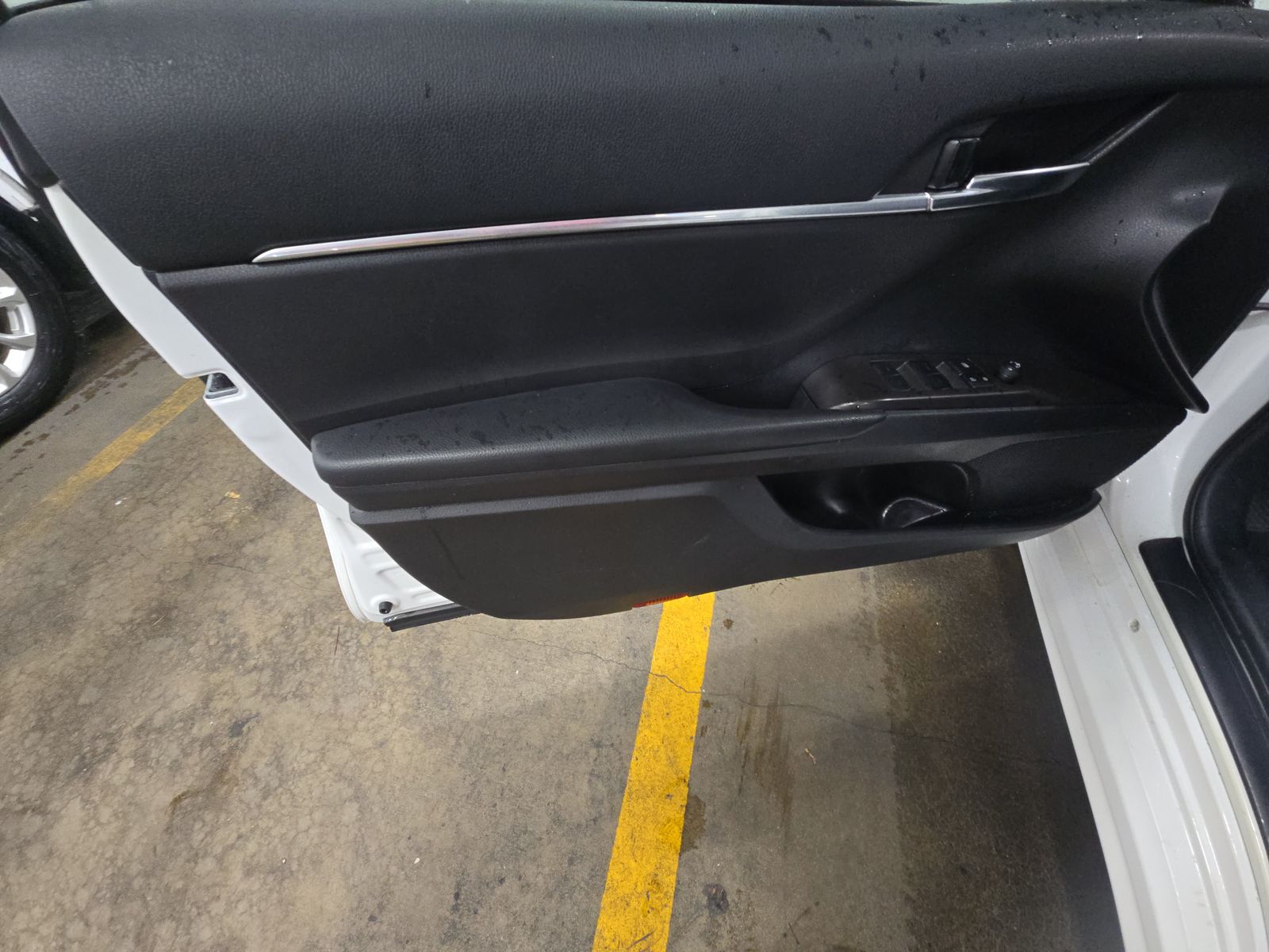 2023 Toyota Camry SE FWD