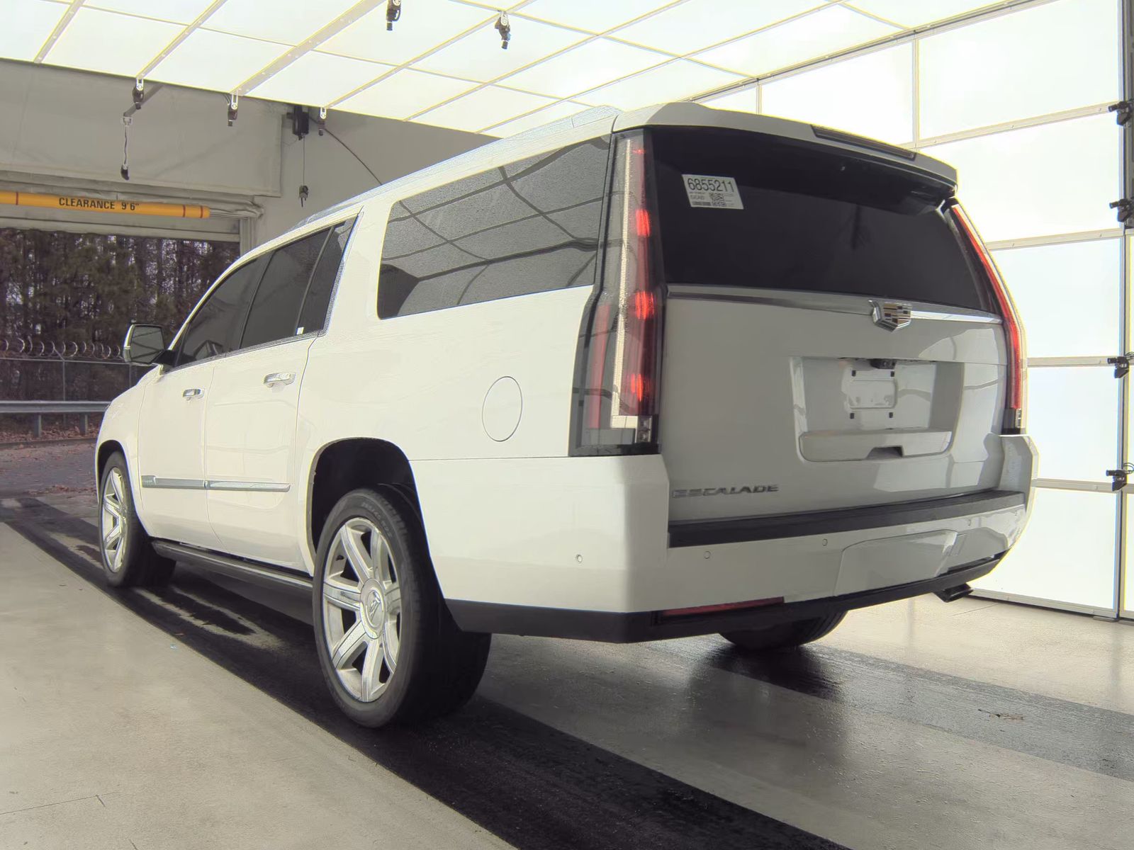 2017 Cadillac Escalade ESV Premium Luxury AWD