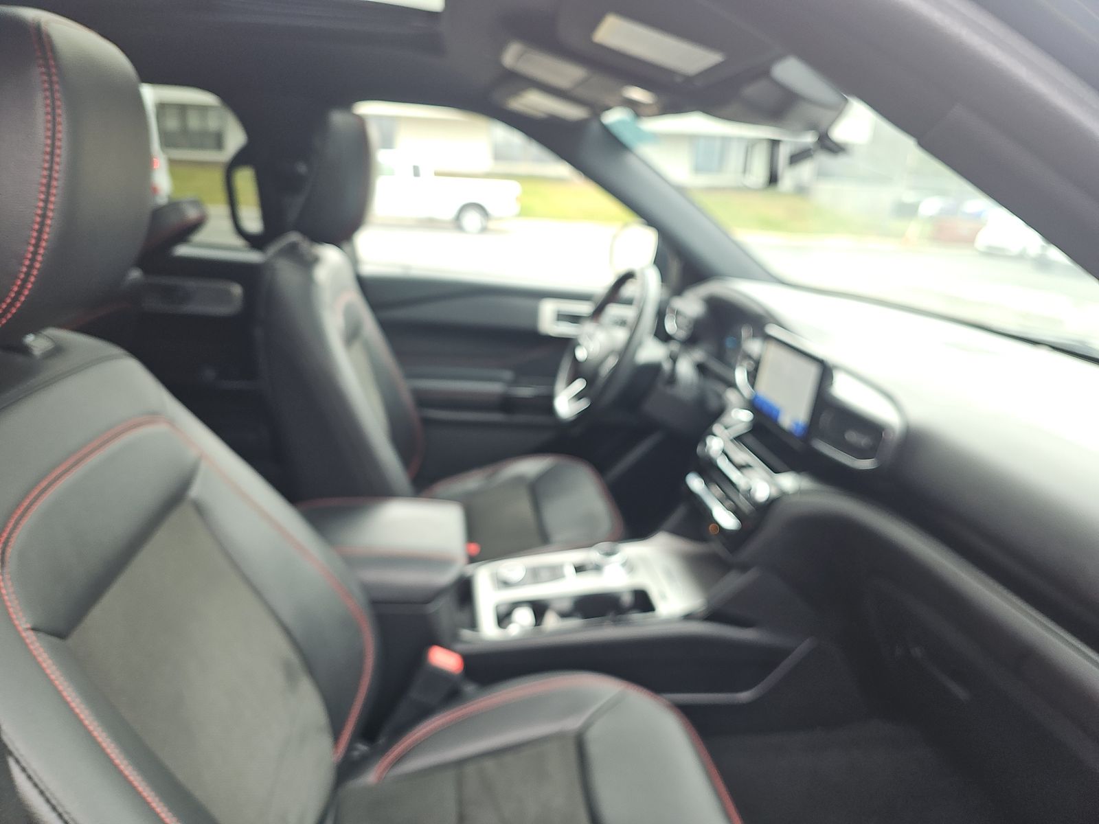 2022 Ford Explorer ST-Line AWD