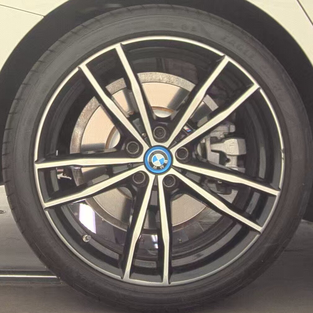 2024 BMW 3 Series 330e RWD