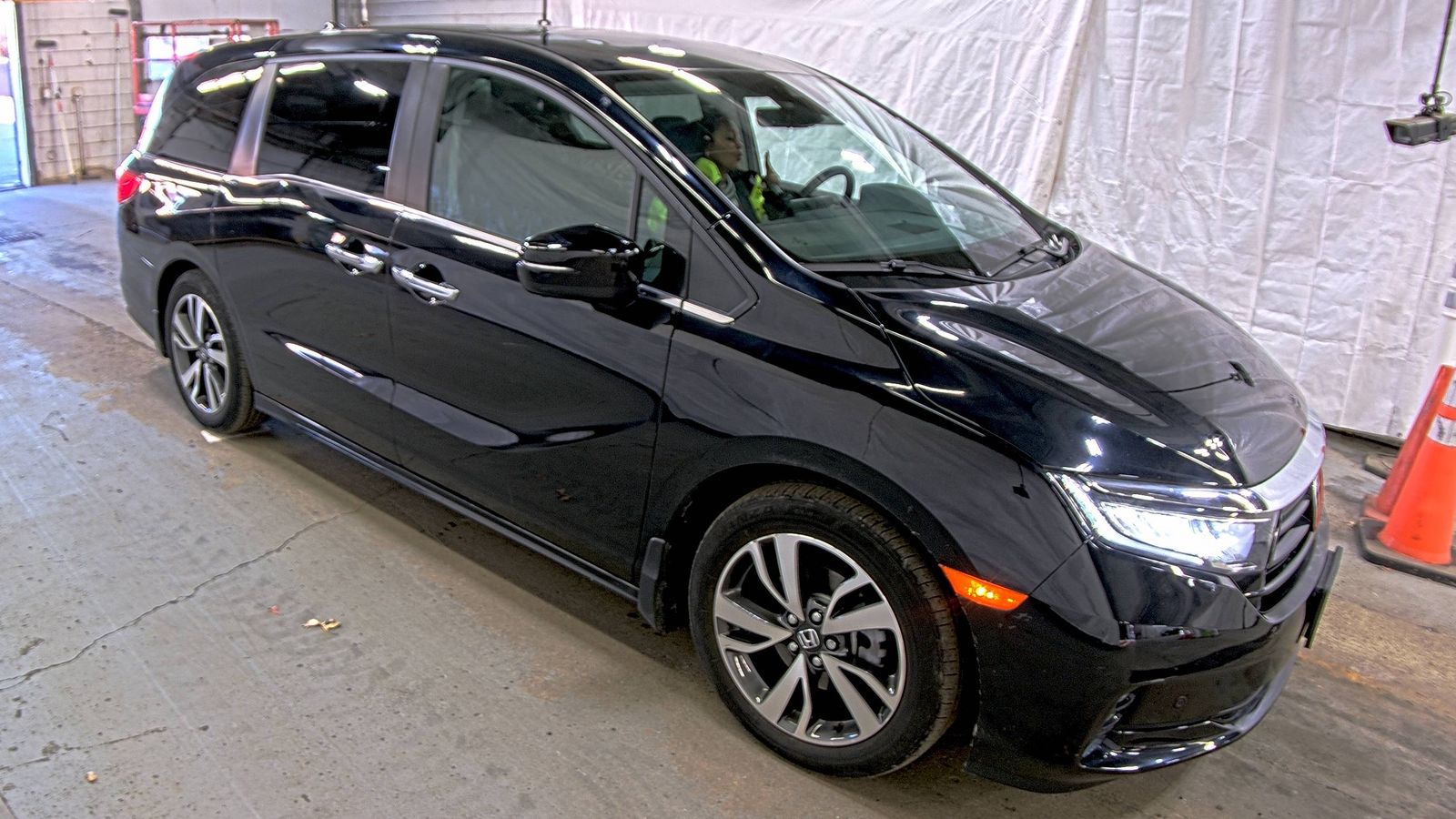 2023 Honda Odyssey Touring FWD