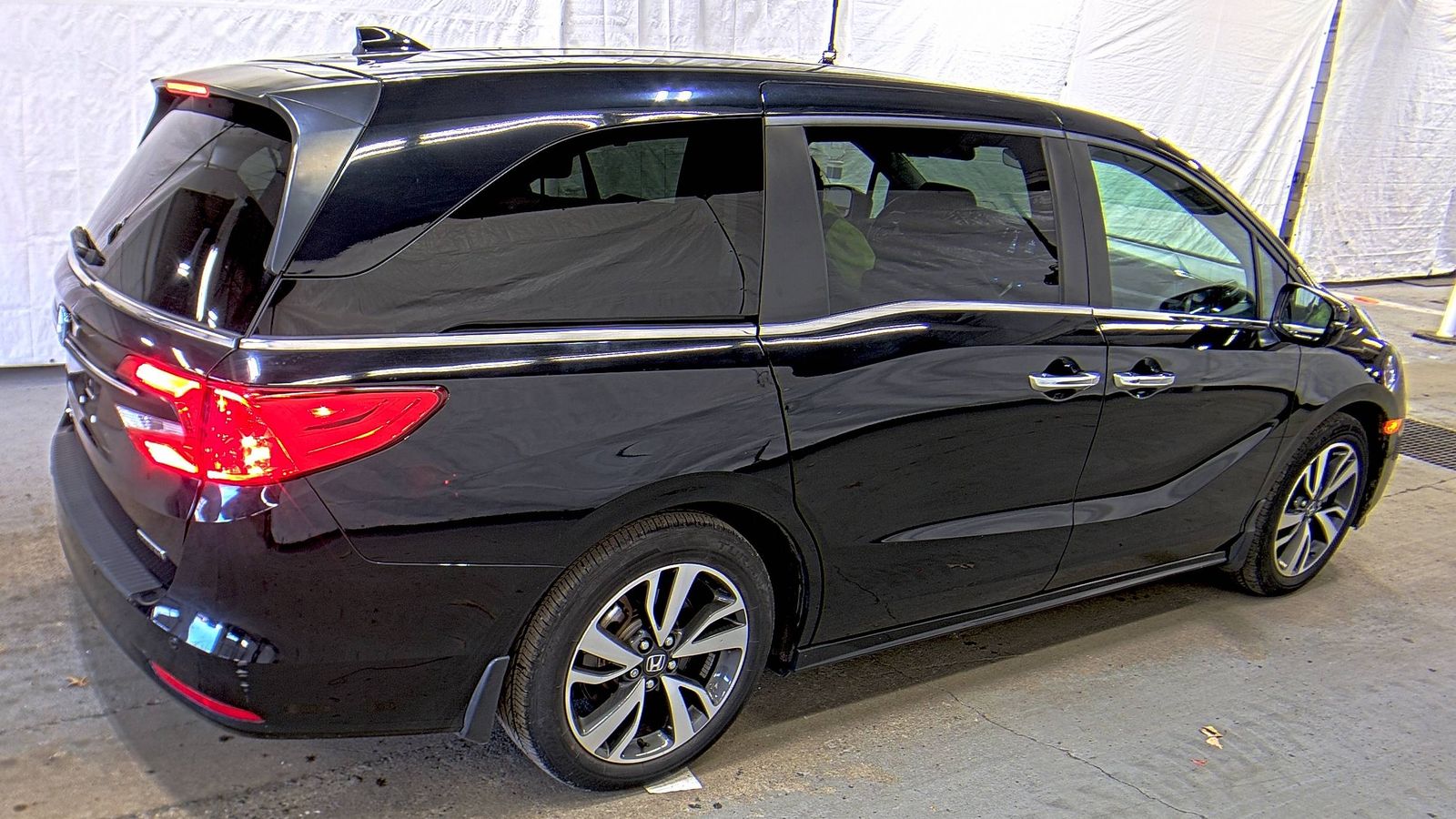 2023 Honda Odyssey Touring FWD