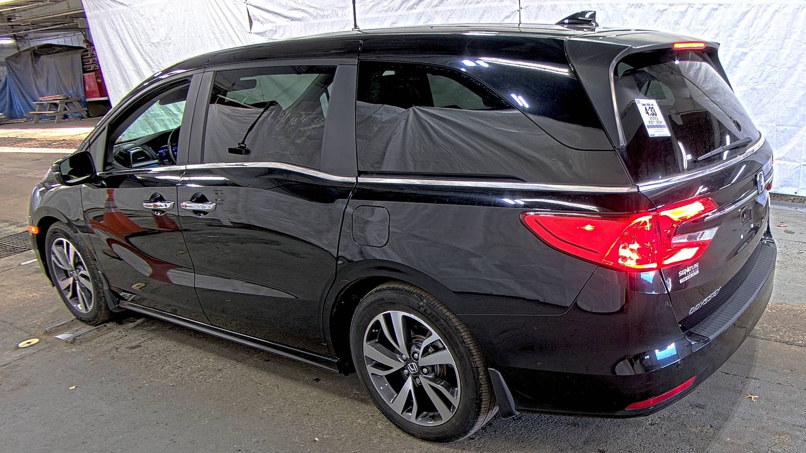 2023 Honda Odyssey Touring FWD