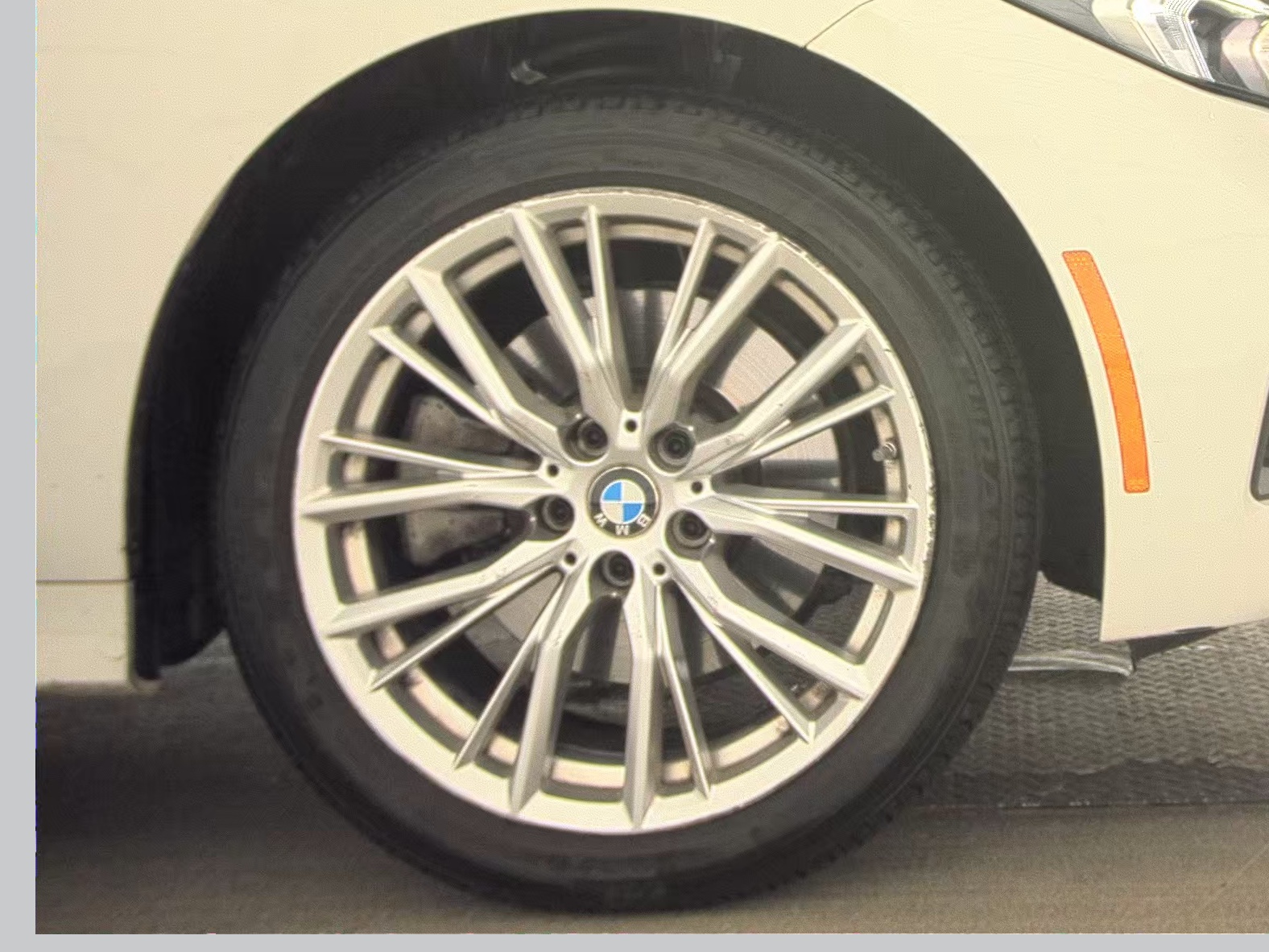 2023 BMW 3 Series 330i xDrive AWD