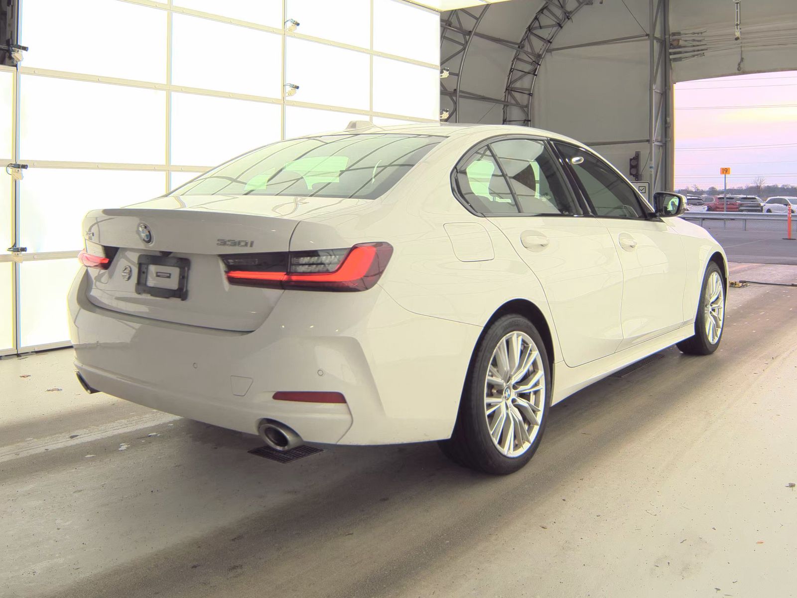 2023 BMW 3 Series 330i xDrive AWD