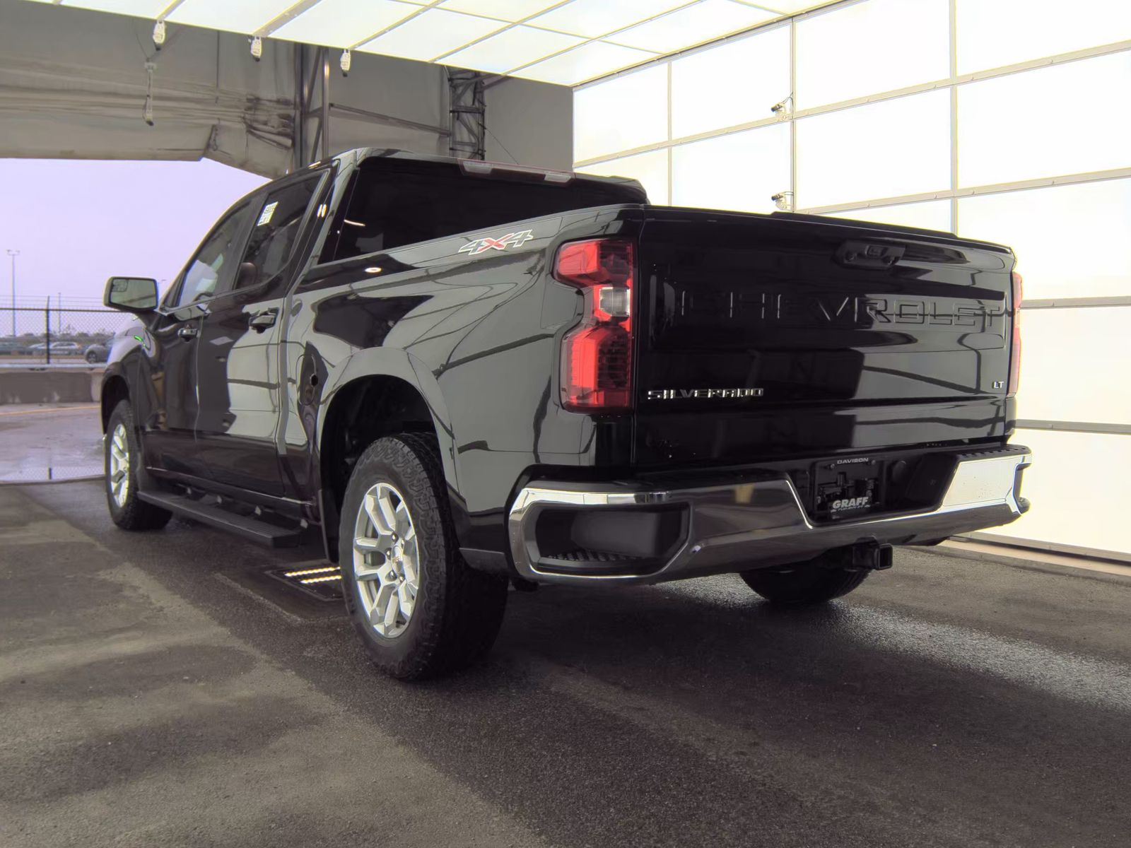 2022 Chevrolet Silverado 1500 LT AWD