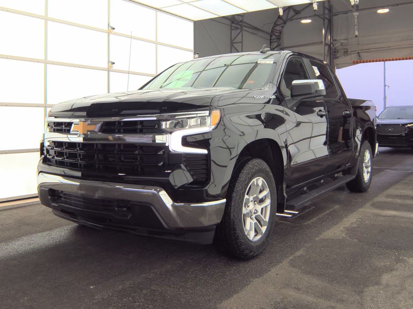 2022 Chevrolet Silverado 1500 LT AWD