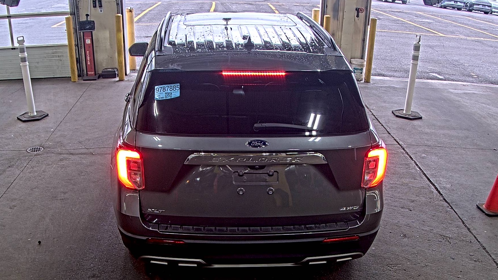 2022 Ford Explorer XLT AWD