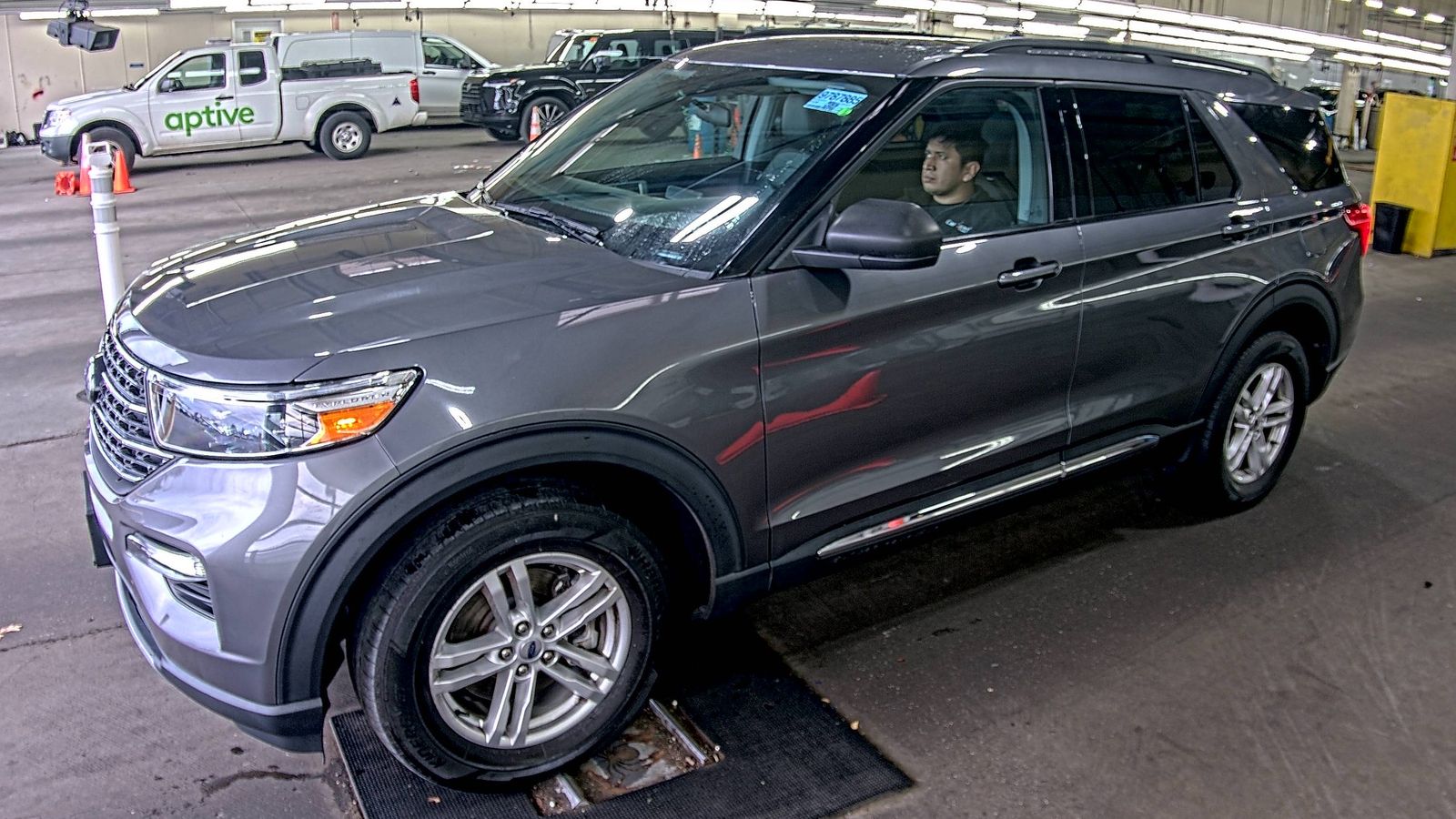 2022 Ford Explorer XLT AWD