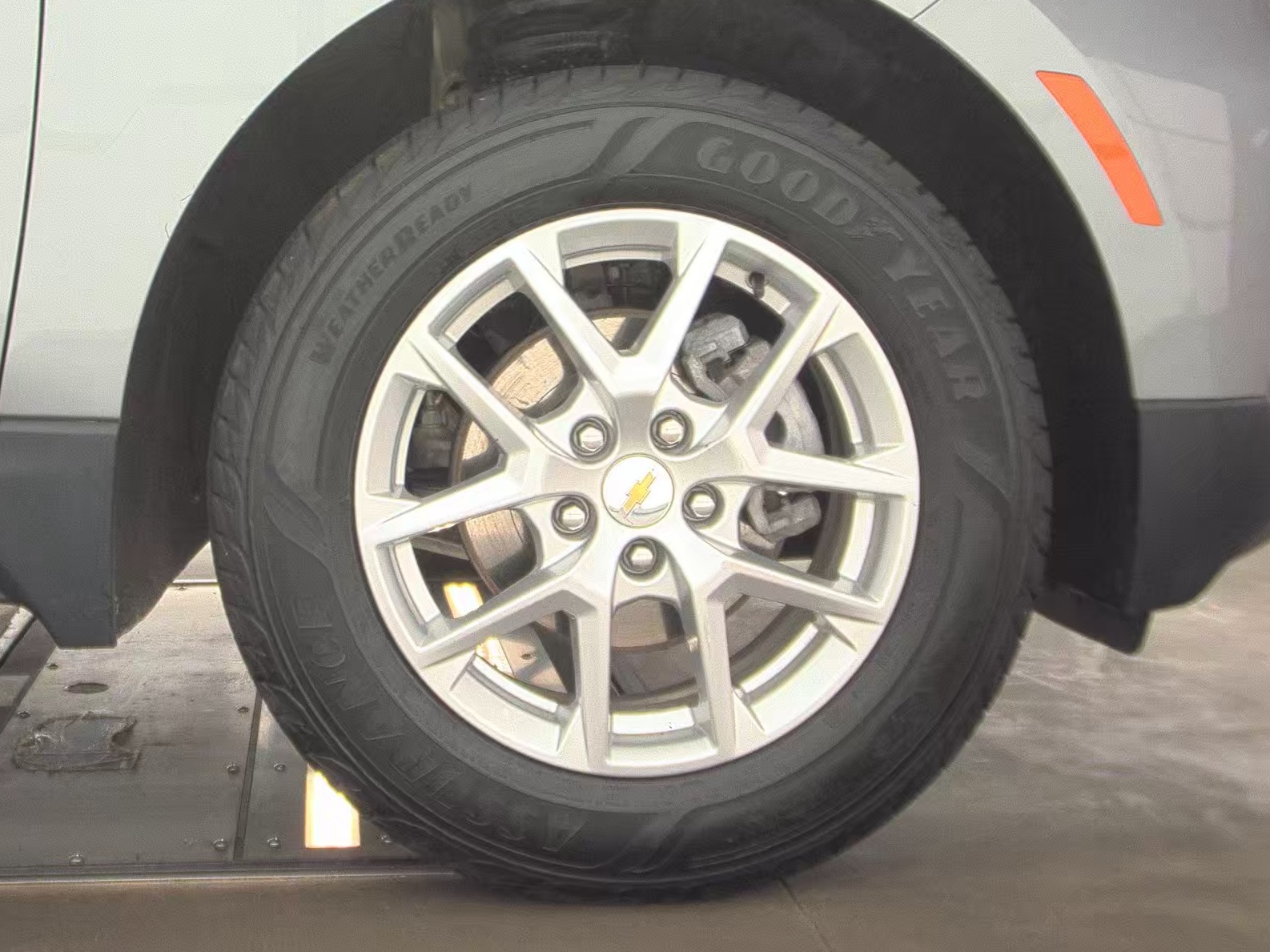 2023 Chevrolet Equinox LT AWD