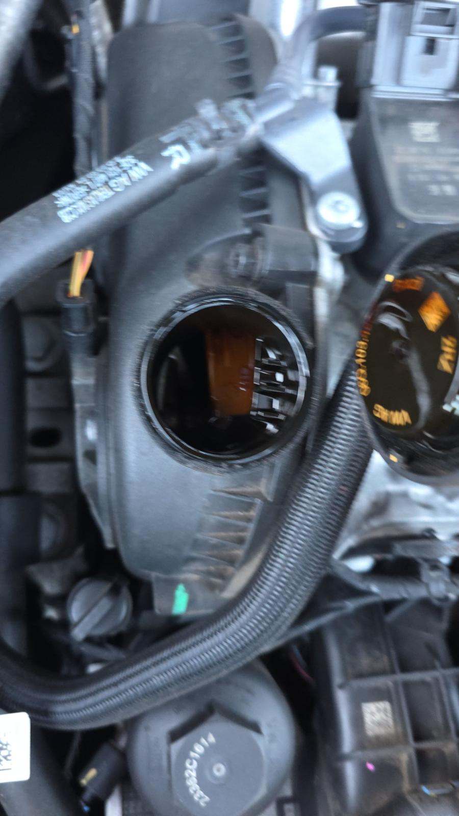 2024 Volkswagen Atlas 2.0T SE AWD