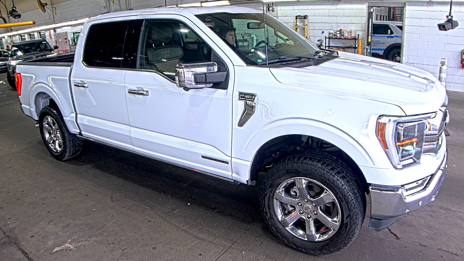 2022 Ford F-150 Hybrid King Ranch AWD