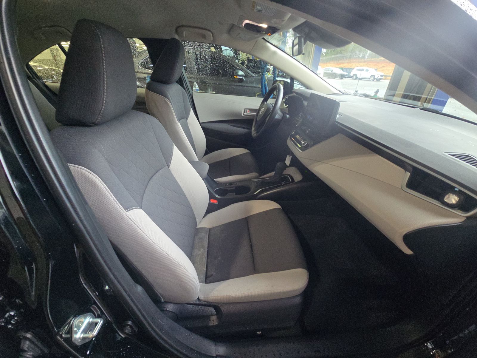 2025 Toyota Corolla Hybrid LE FWD