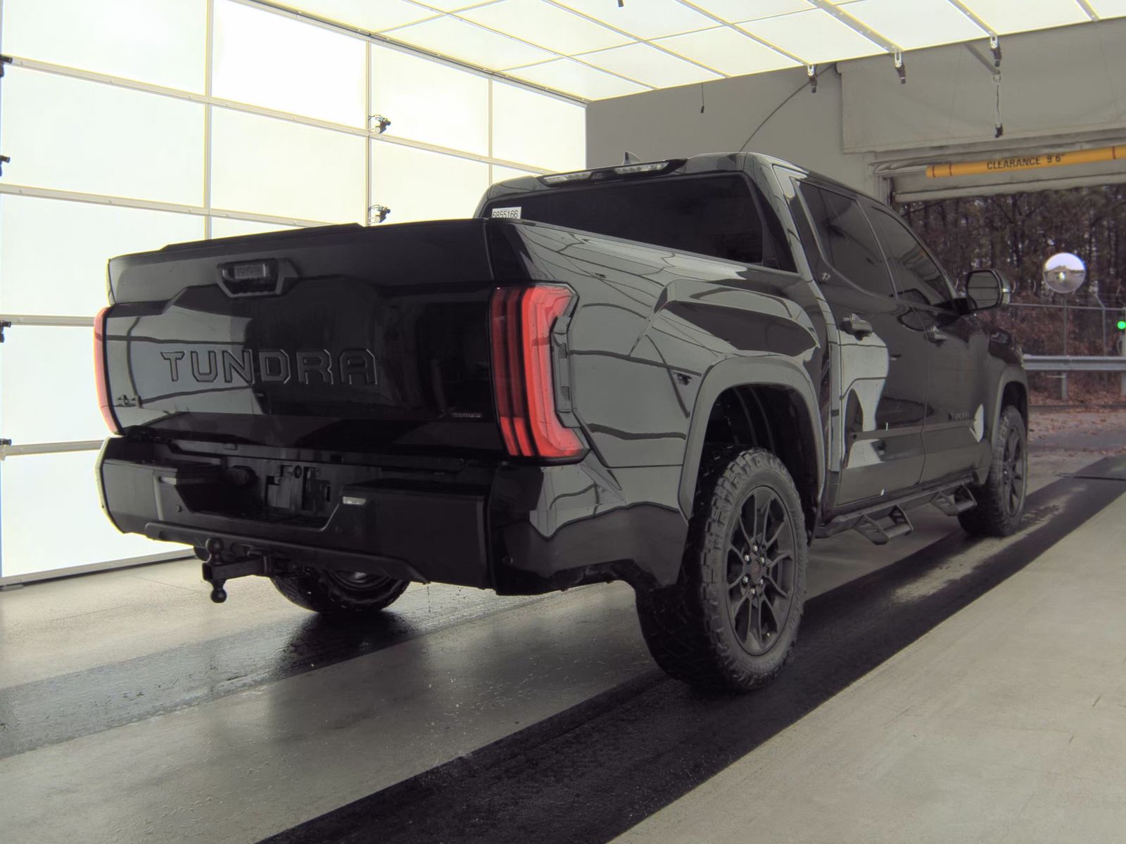 2024 Toyota Tundra SR5 AWD