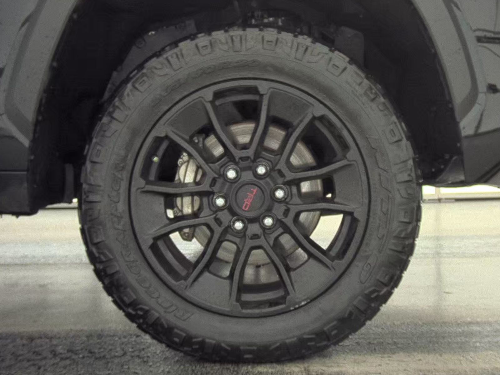 2024 Toyota Tundra SR5 AWD