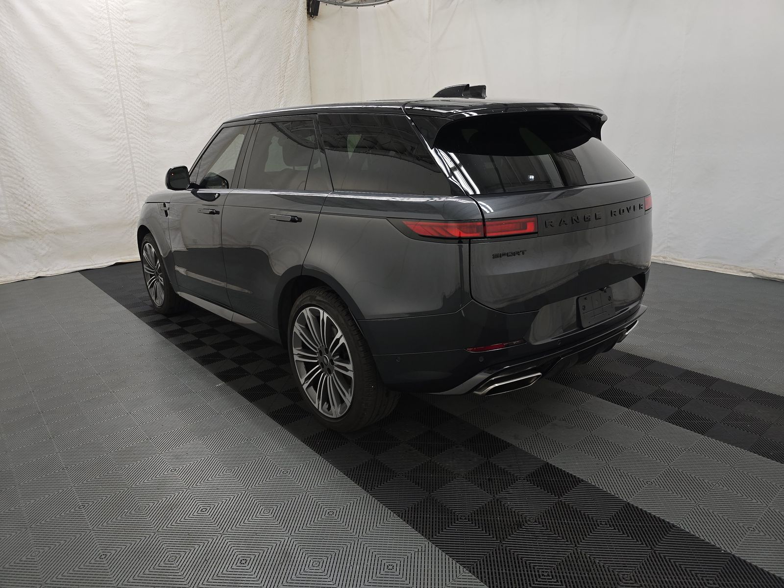 2024 Land Rover Range Rover Sport Dynamic SE AWD