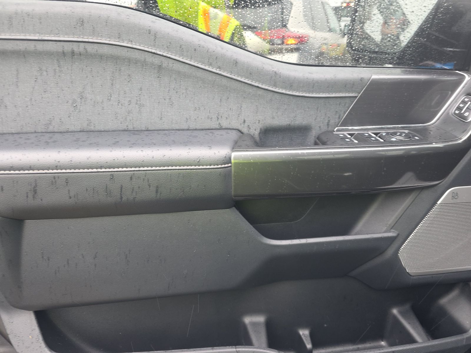 2023 Ford F-150 Hybrid Lariat AWD