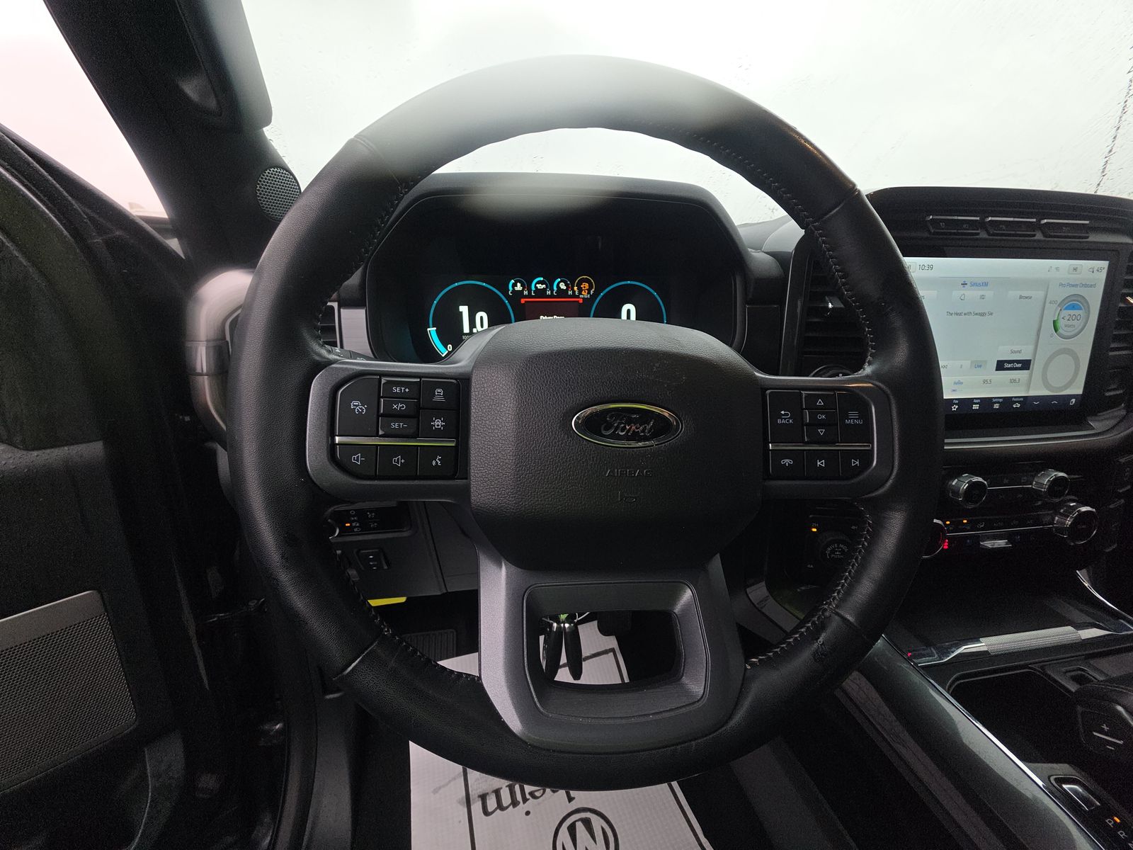 2023 Ford F-150 Hybrid Lariat AWD