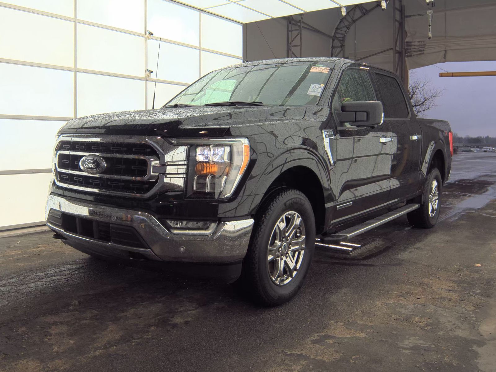 2023 Ford F-150 Hybrid XLT AWD