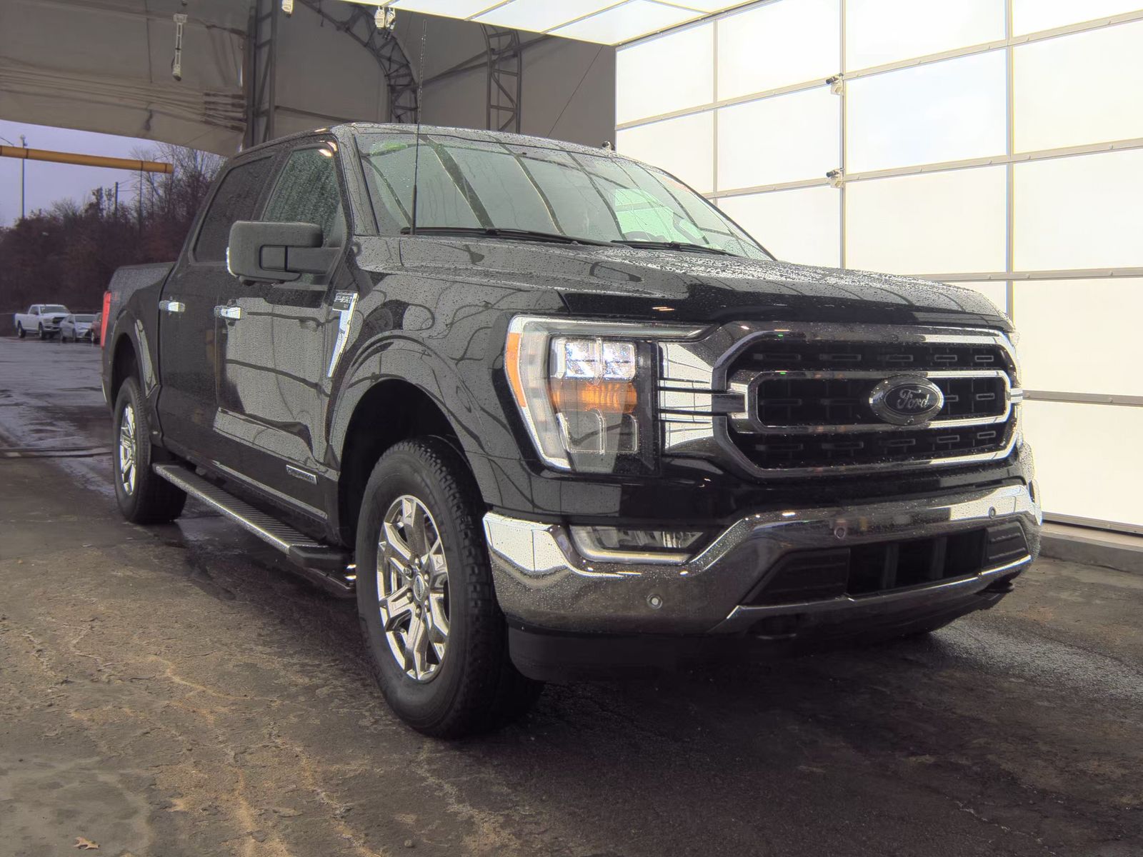 2023 Ford F-150 Hybrid XLT AWD