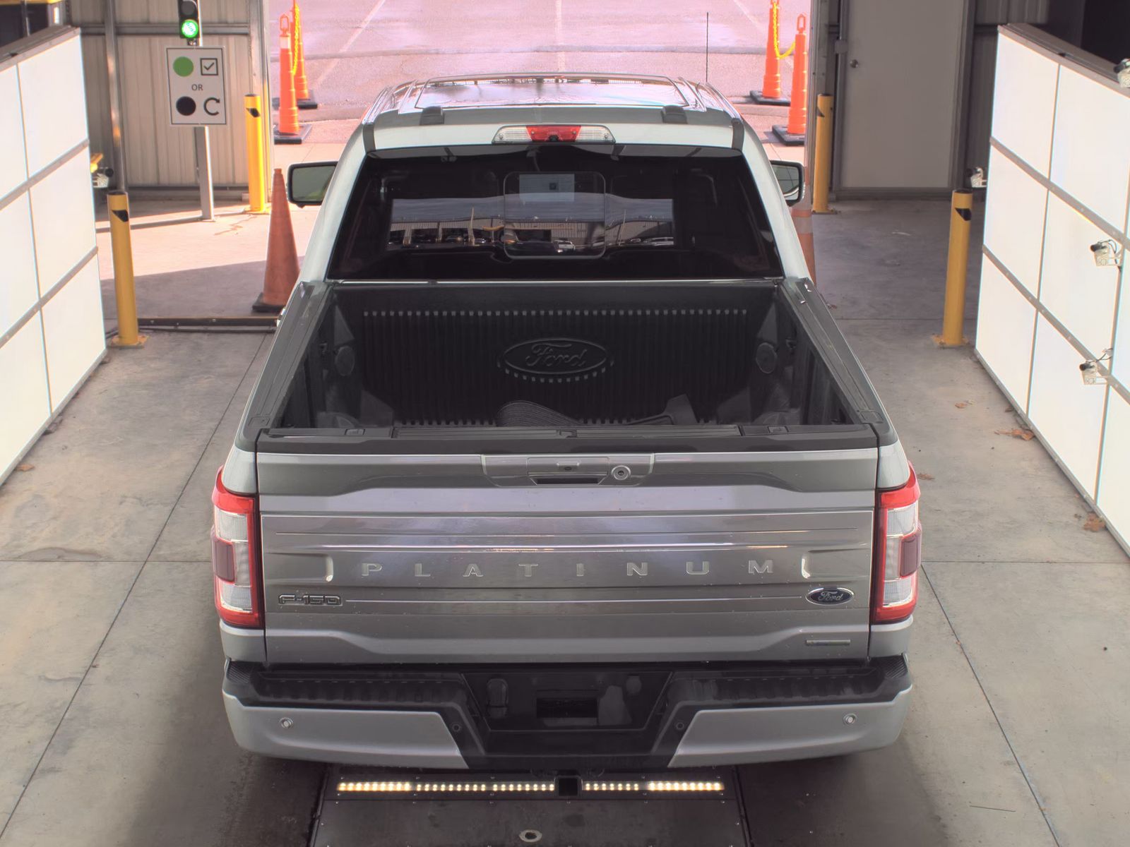 2022 Ford F-150 Platinum AWD