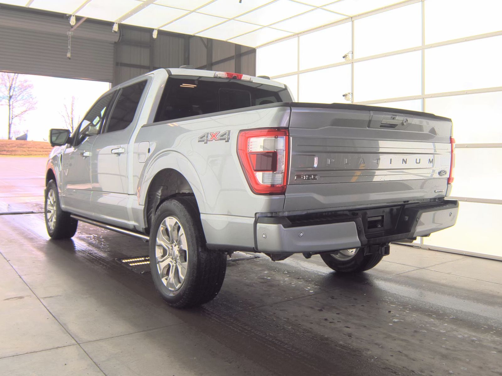 2022 Ford F-150 Platinum AWD