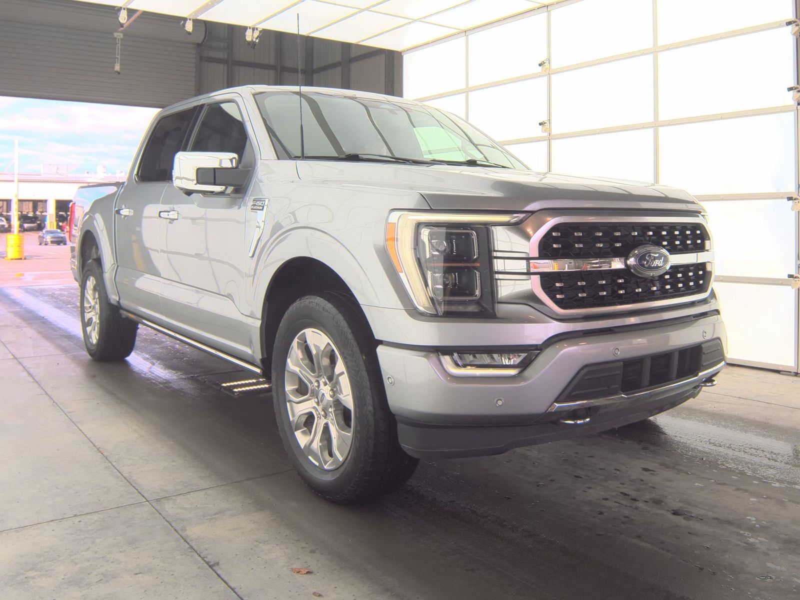 2022 Ford F-150 Platinum AWD