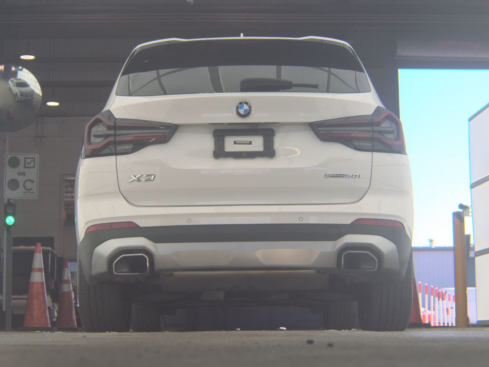 2022 BMW X3 sDrive30i RWD