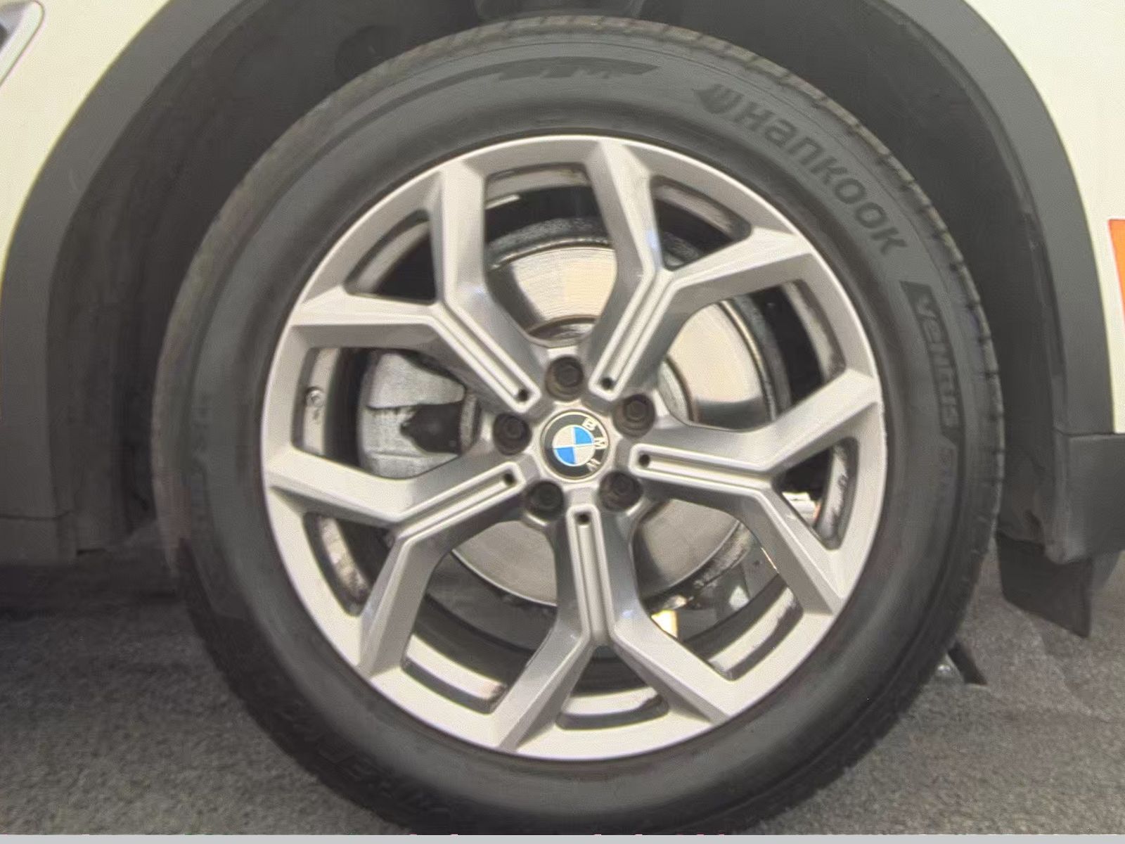 2022 BMW X3 sDrive30i RWD