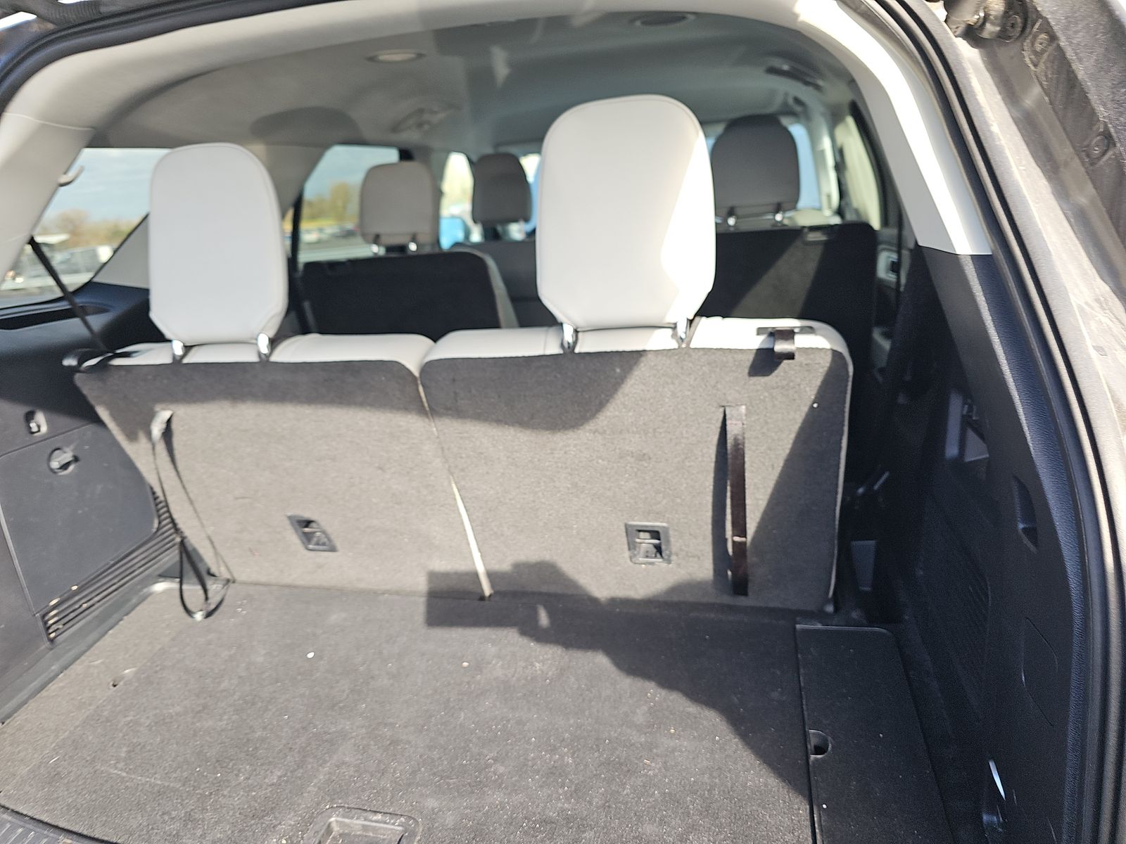 2025 Ford Explorer Active RWD