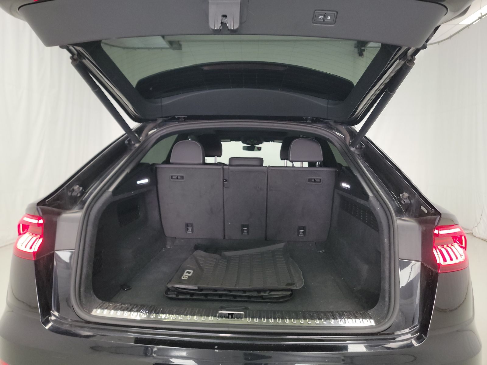 2019 Audi Q8 Premium AWD