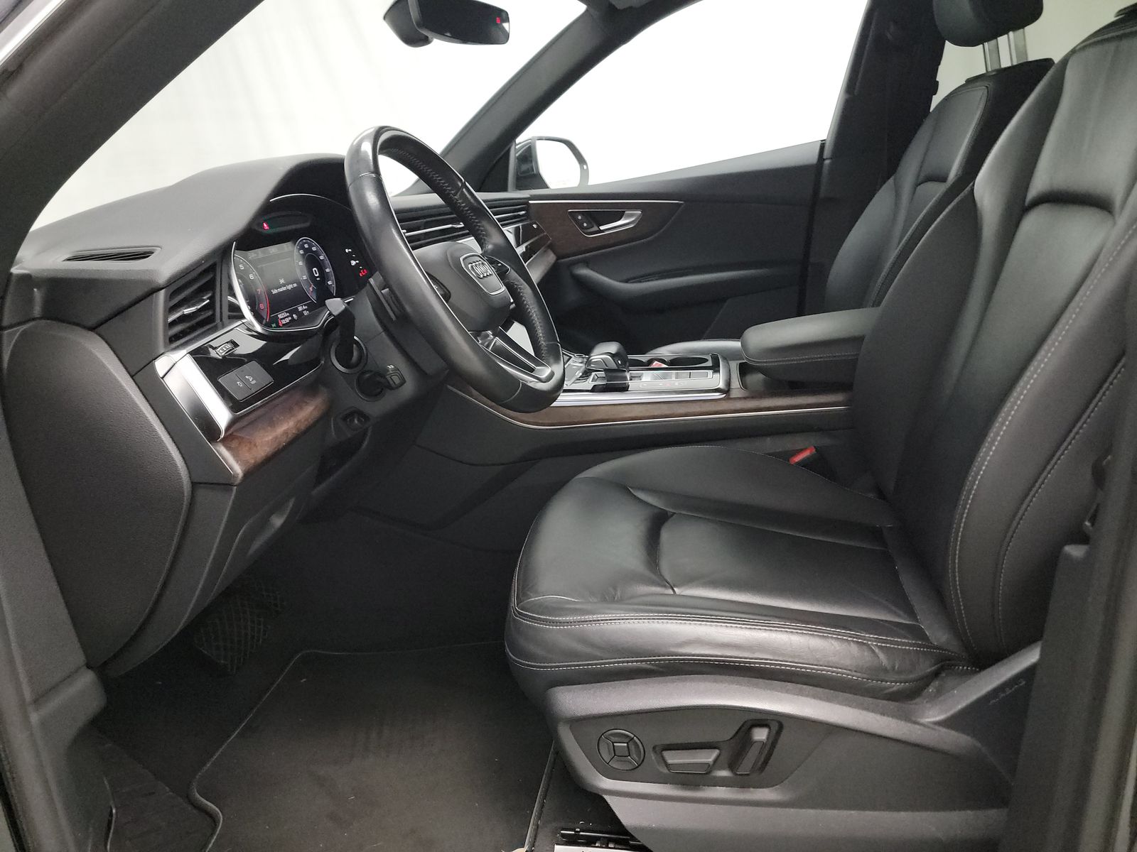 2019 Audi Q8 Premium AWD