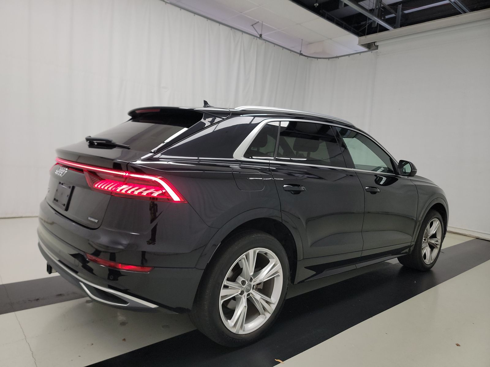2019 Audi Q8 Premium AWD