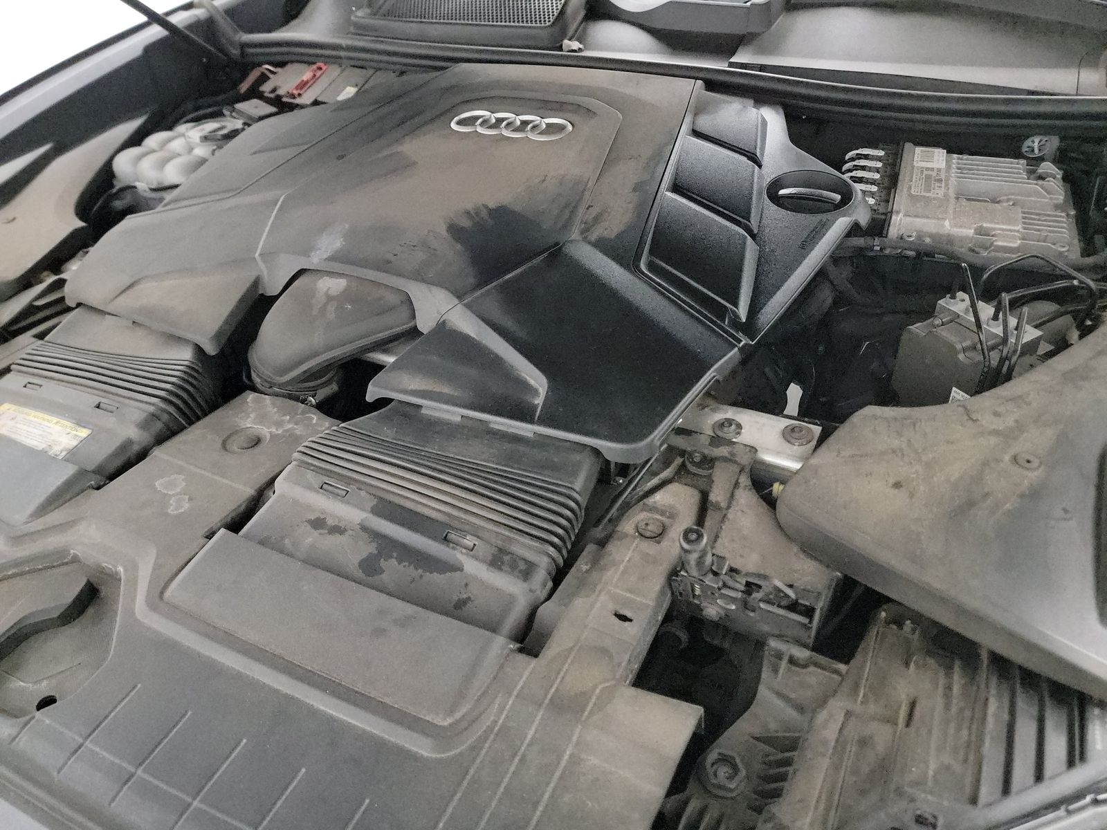 2019 Audi Q8 Premium AWD