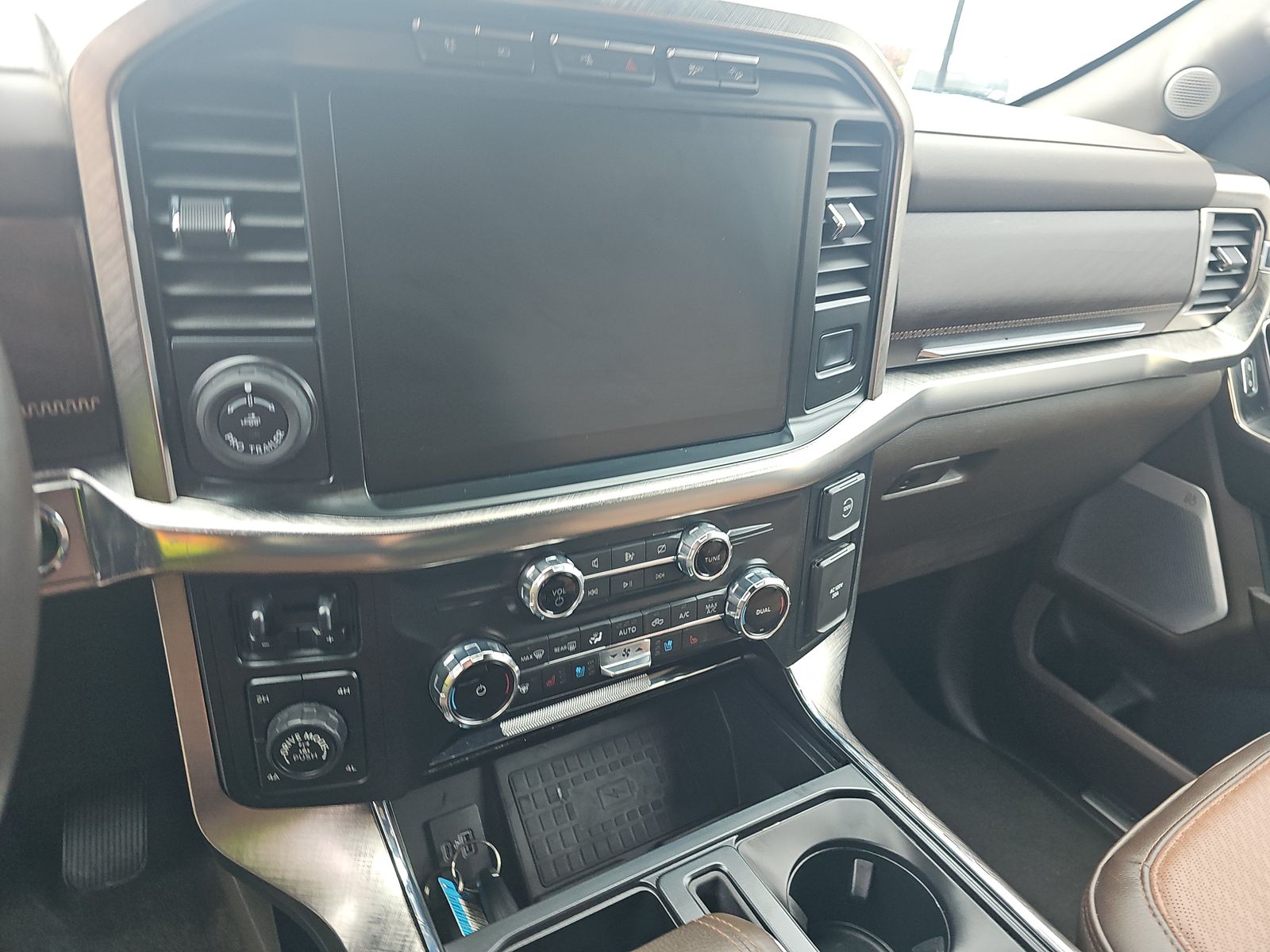 2022 Ford F-150 Hybrid King Ranch AWD