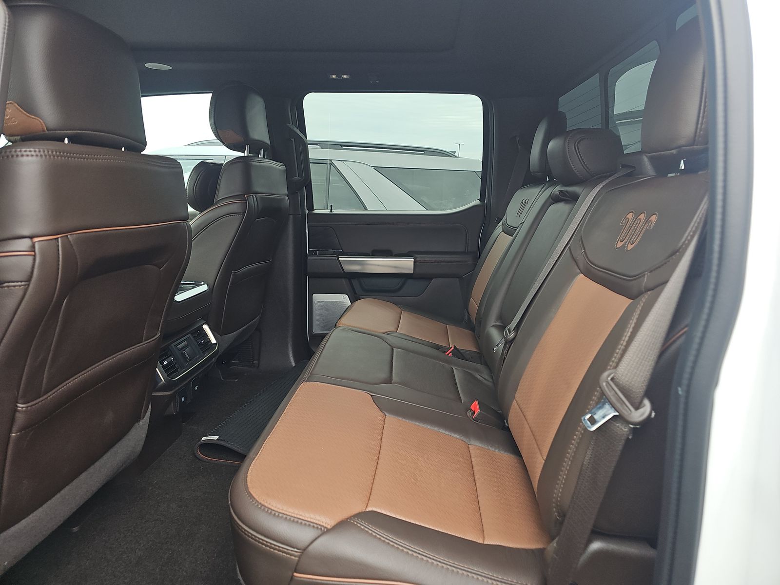 2022 Ford F-150 Hybrid King Ranch AWD