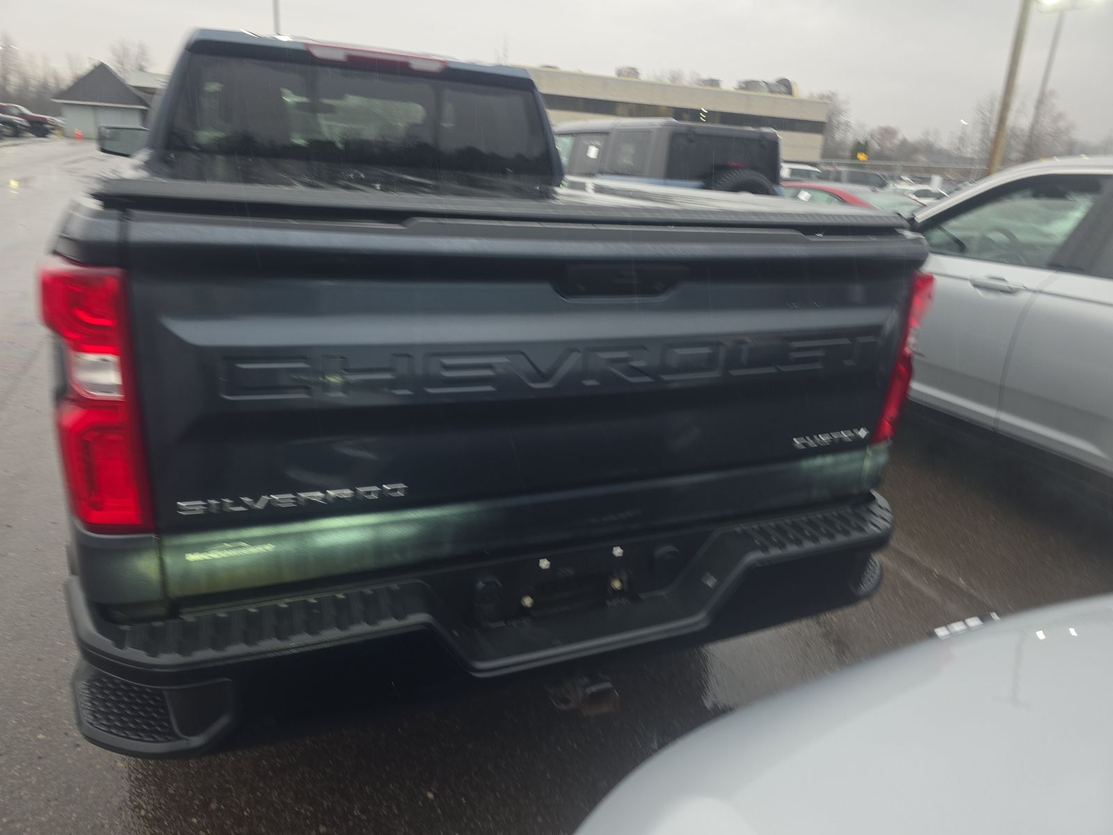 2022 Chevrolet Silverado 1500 Custom Trail Boss AWD