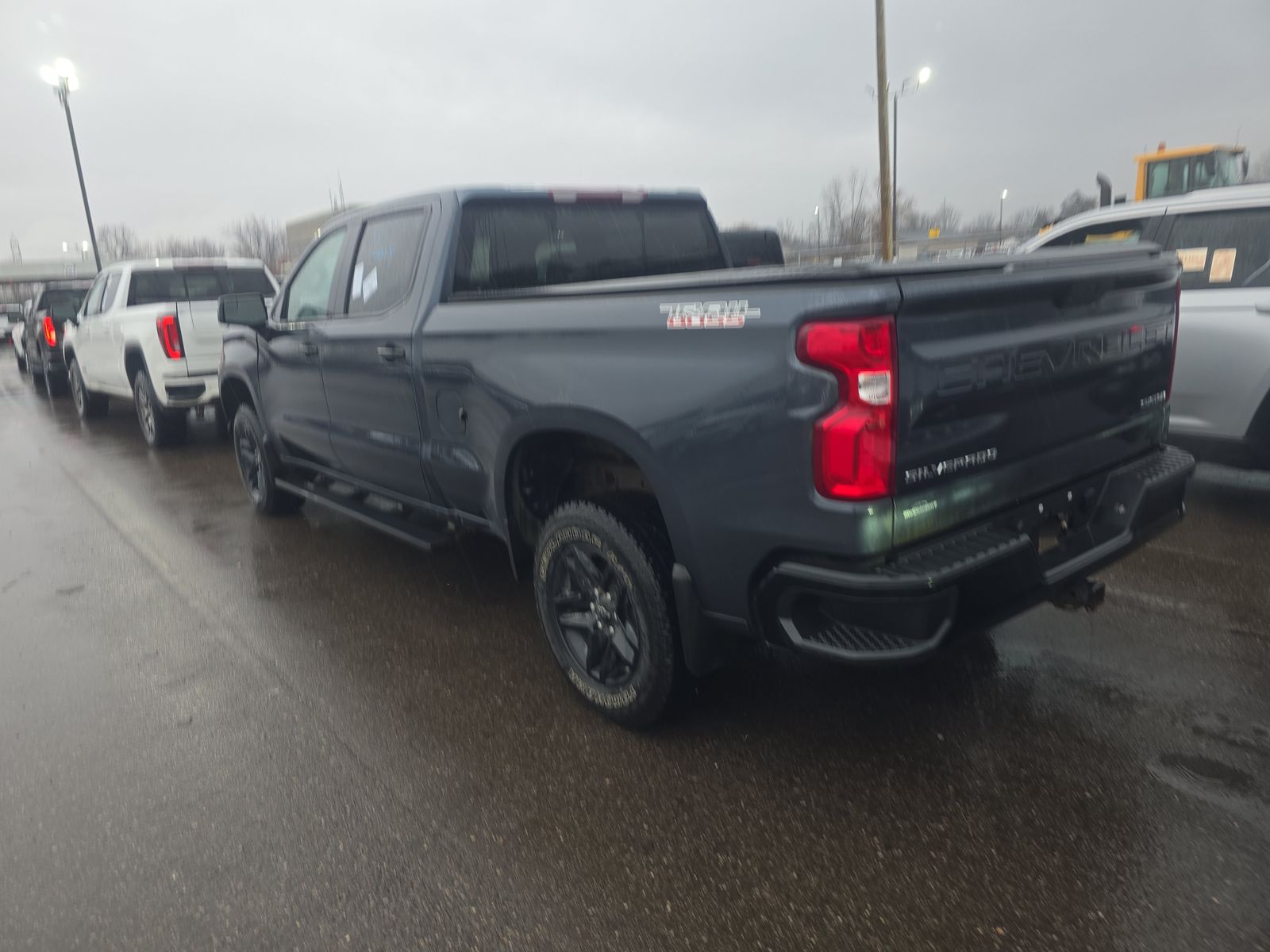 2022 Chevrolet Silverado 1500 Custom Trail Boss AWD