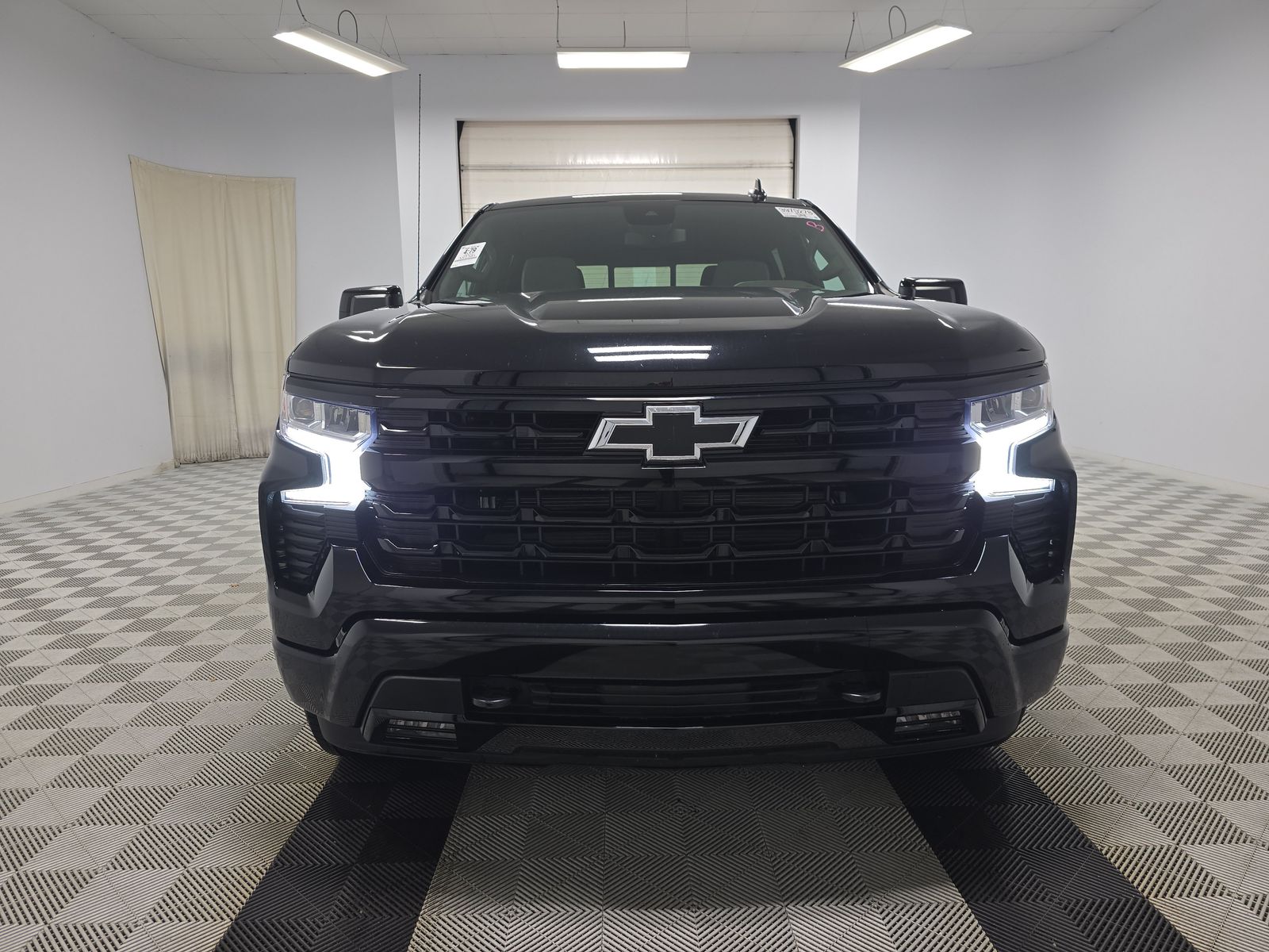 2025 Chevrolet Silverado 1500 RST AWD