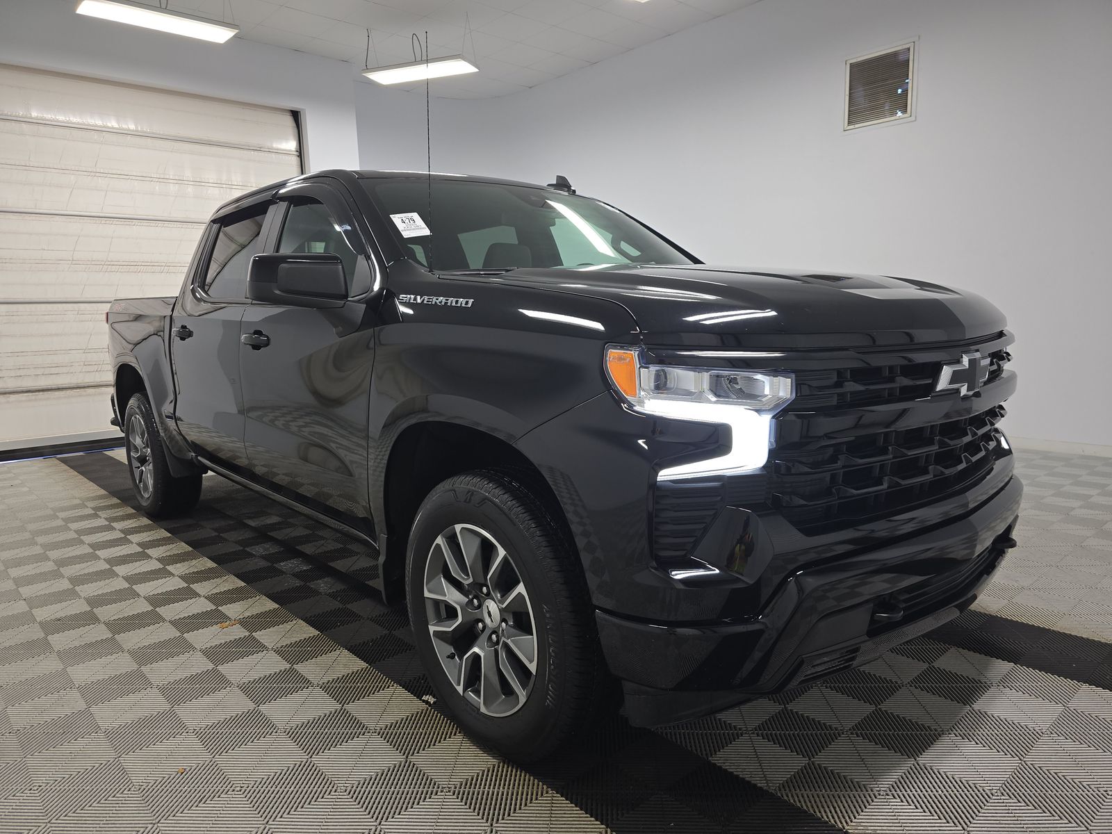 2025 Chevrolet Silverado 1500 RST AWD
