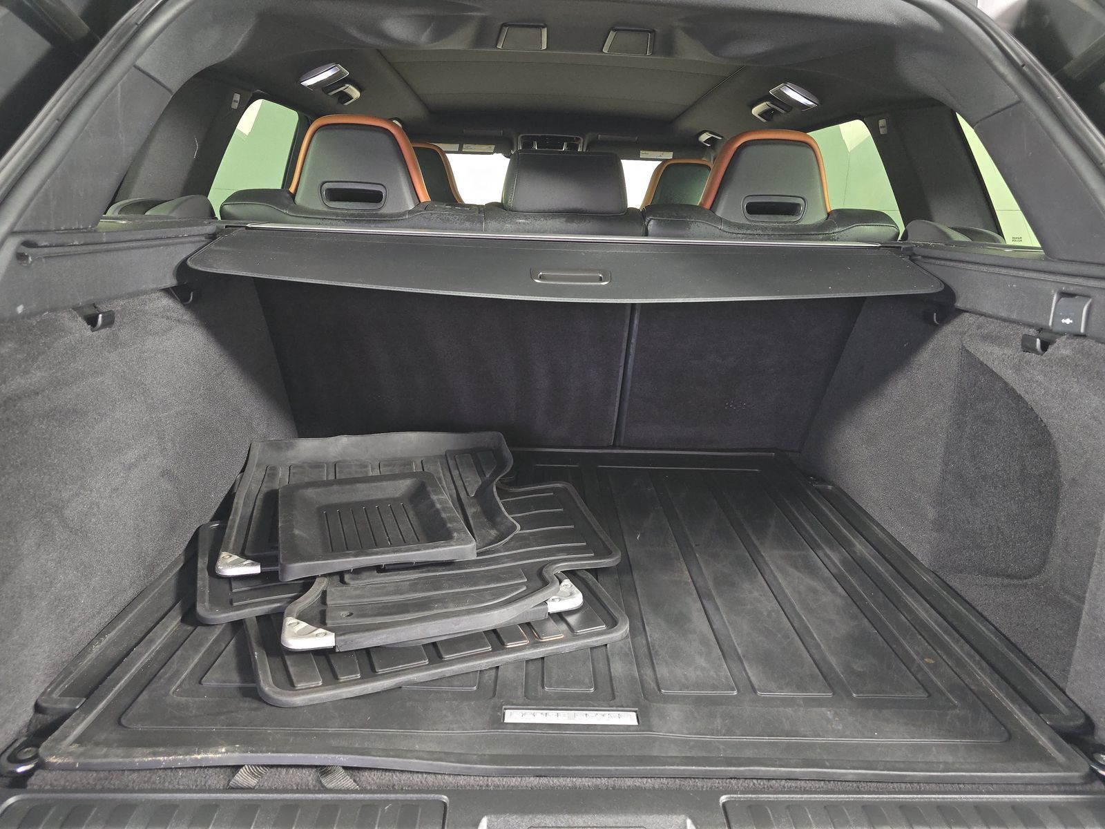 2016 Land Rover Range Rover Sport SVR AWD