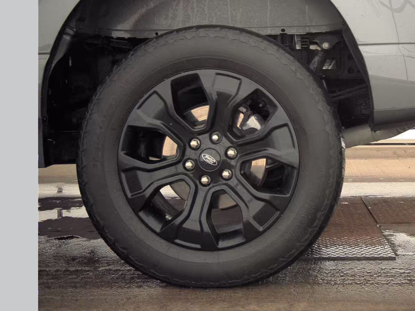 2023 Ford F-150 Hybrid Lariat AWD