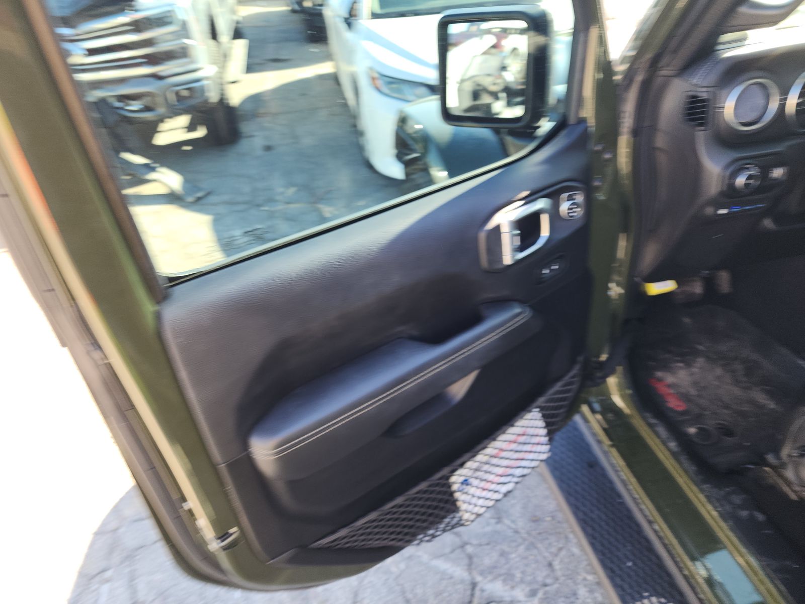 2023 Jeep Wrangler 4xe Sahara AWD