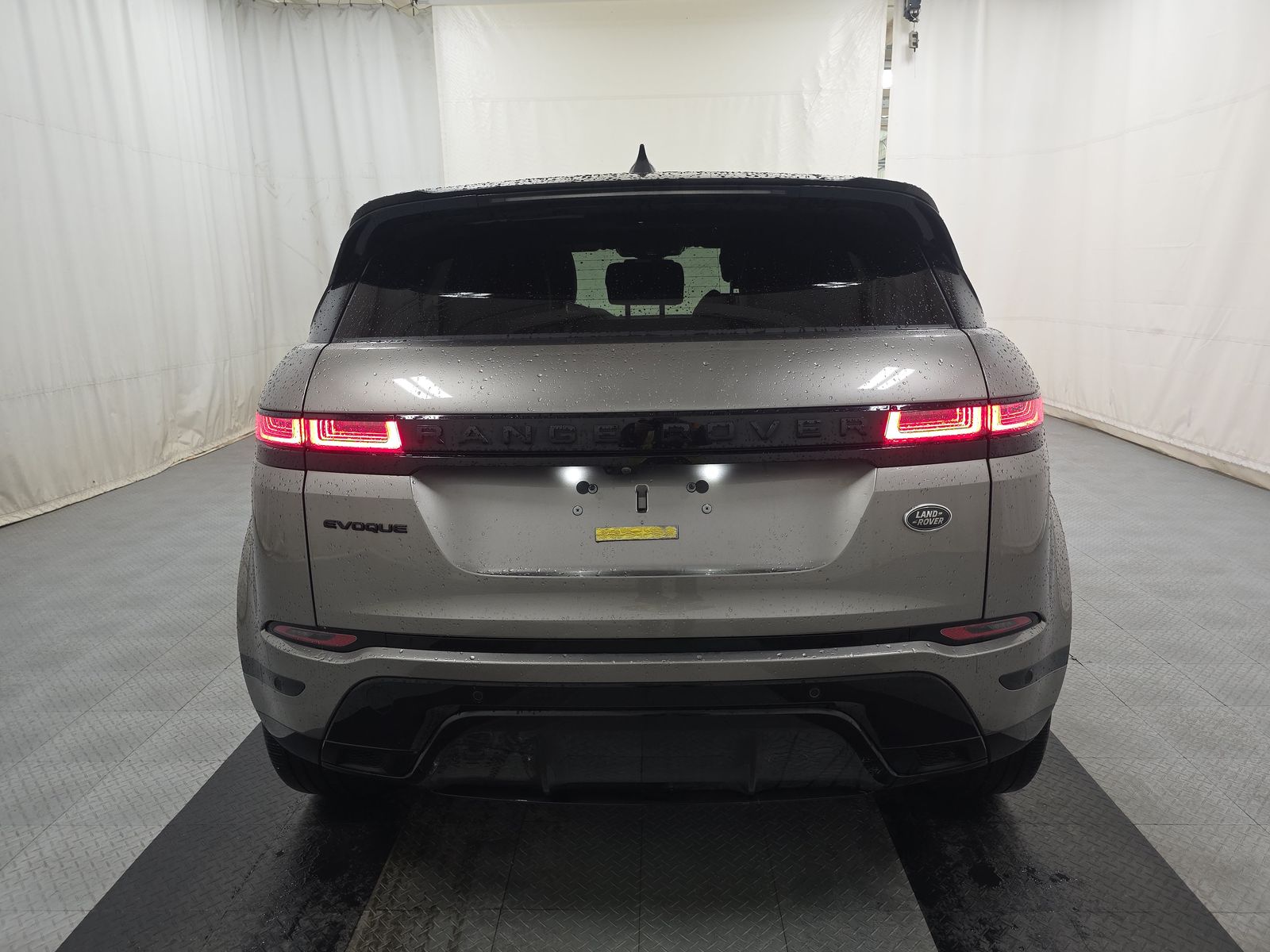 2023 Land Rover Range Rover Evoque R-Dynamic SE AWD