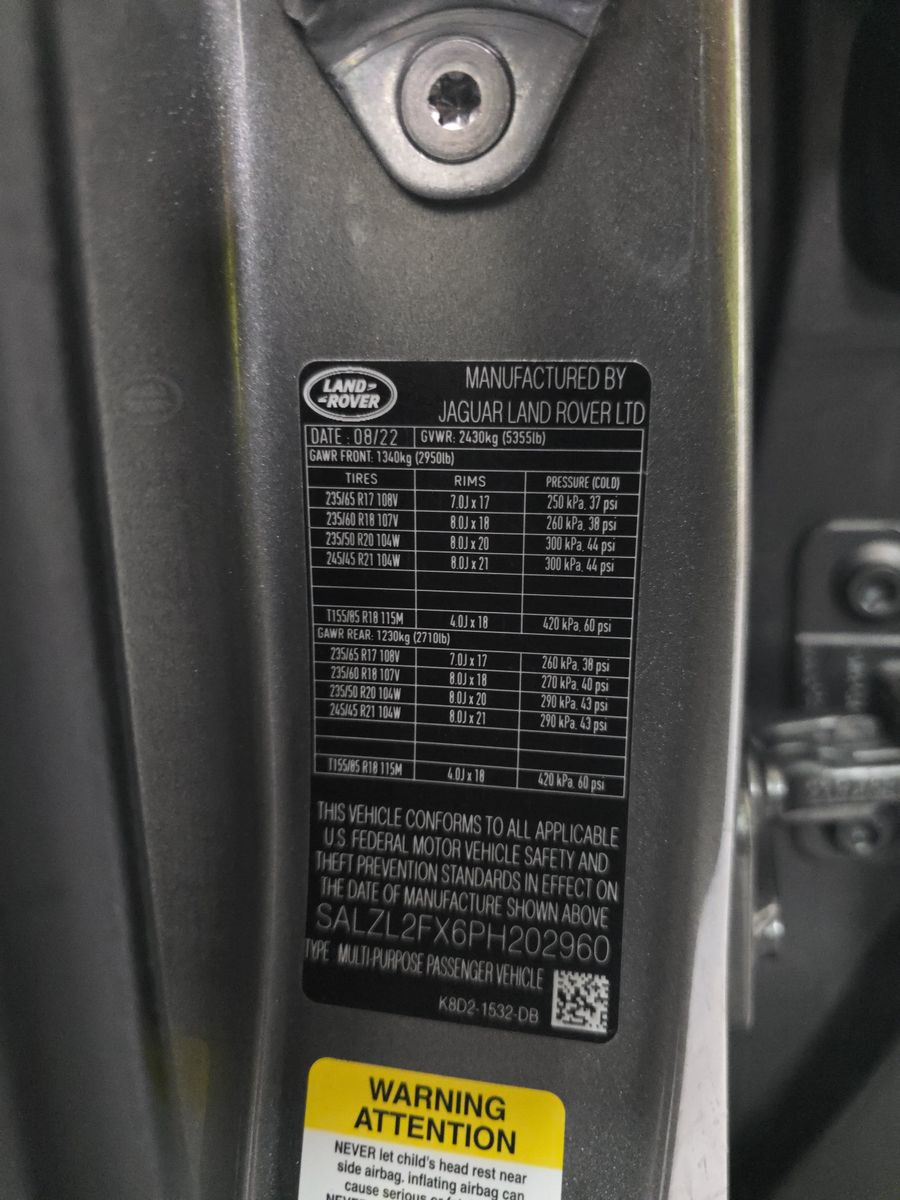 2023 Land Rover Range Rover Evoque R-Dynamic SE AWD