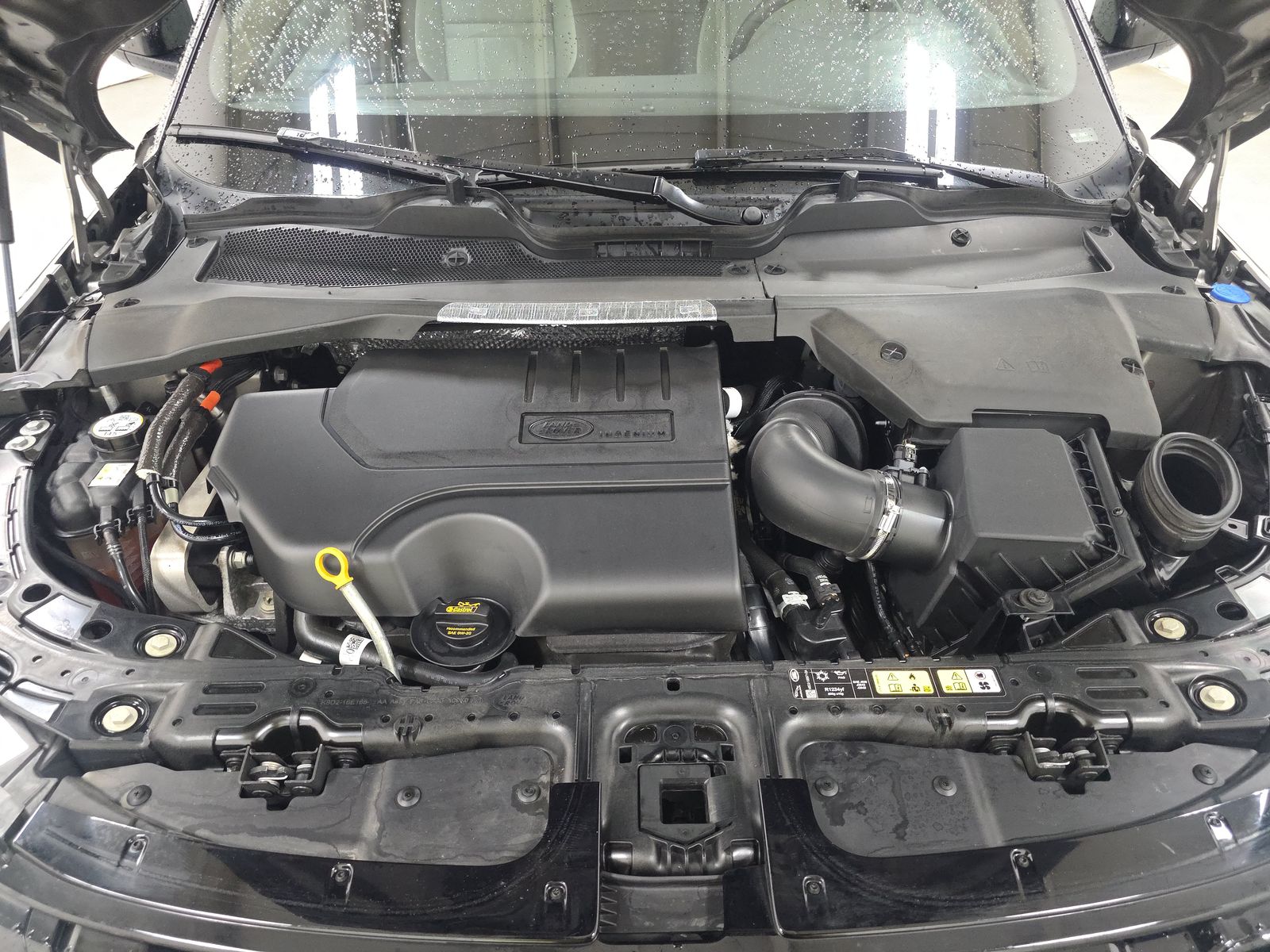 2023 Land Rover Range Rover Evoque R-Dynamic SE AWD