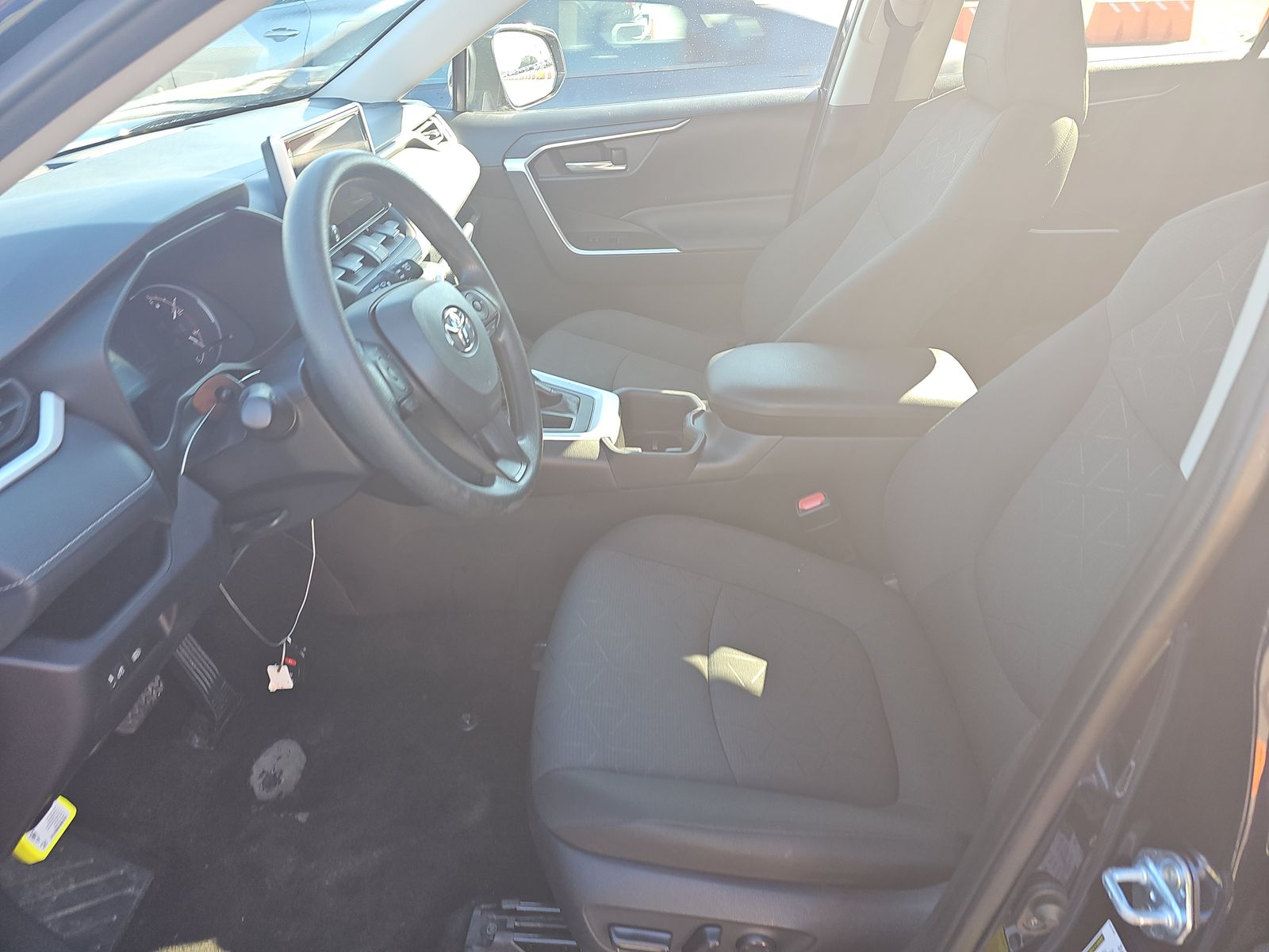 2024 Toyota RAV4 XLE FWD