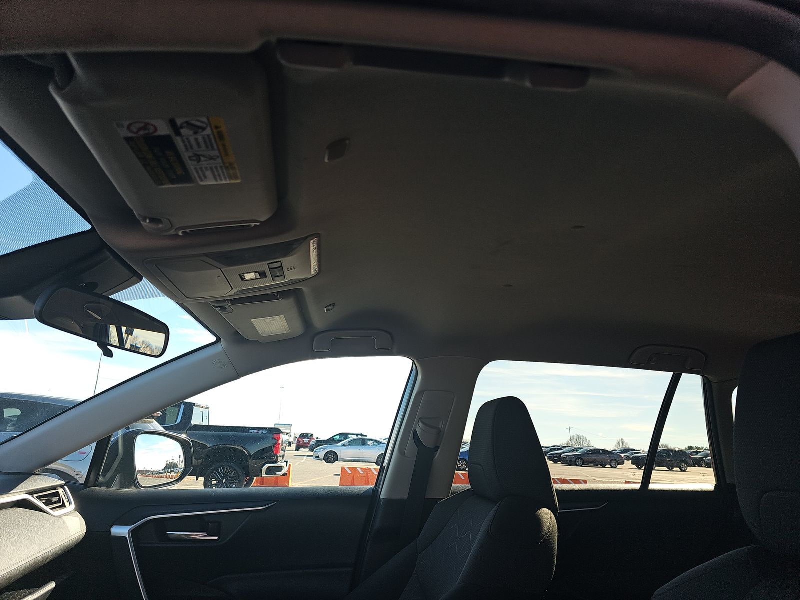 2024 Toyota RAV4 XLE FWD